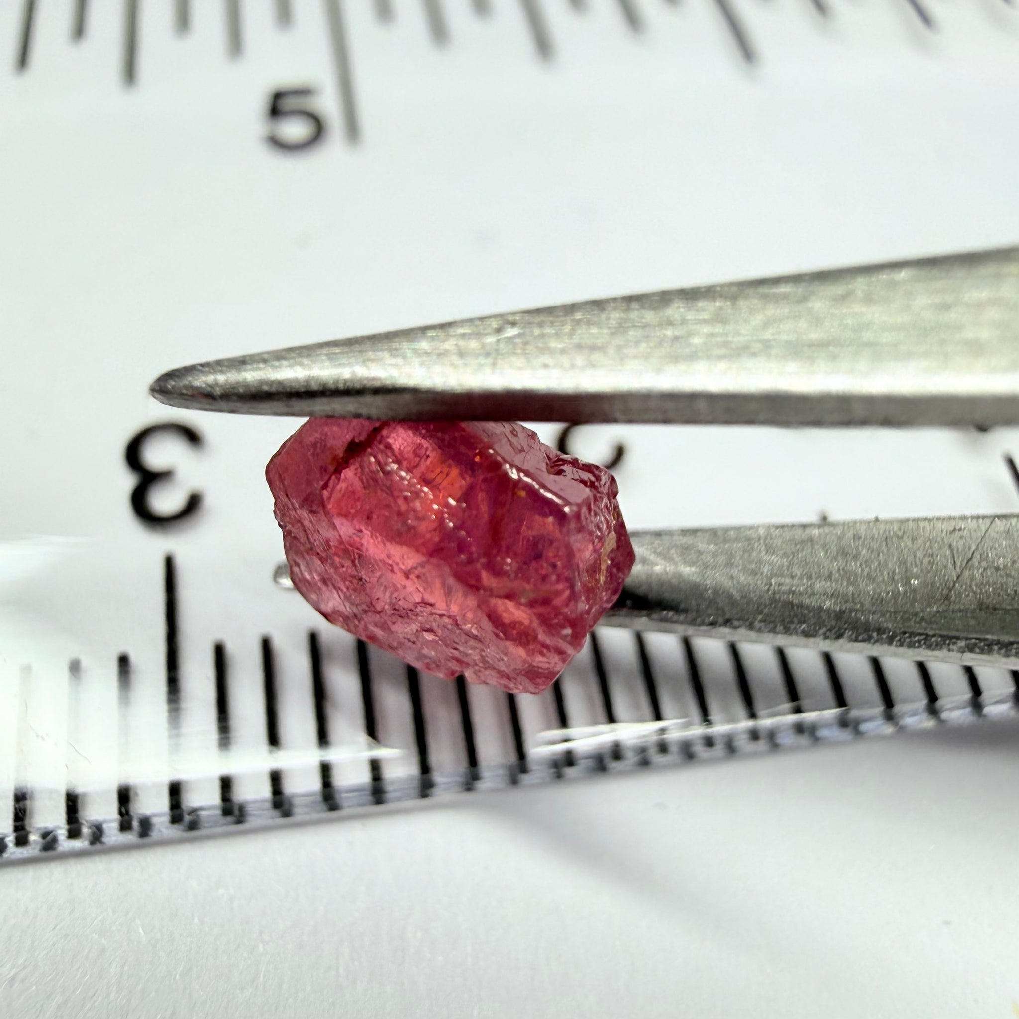 Winza Sapphire, 1.73ct, Winza, Tanzania, Untreated Unheated. Slightly included