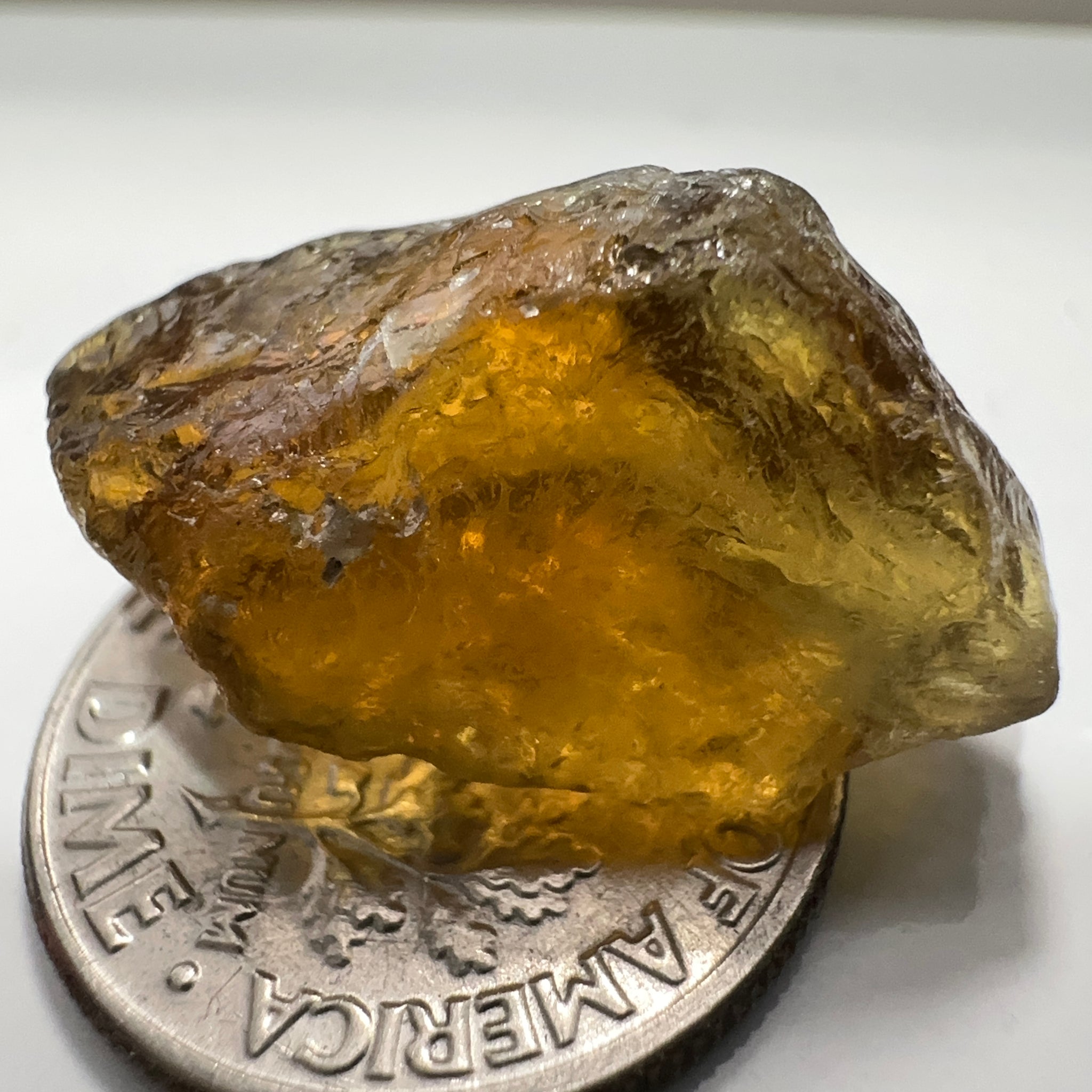 Apatite, 18.68ct, Tanzania, Untreated Unheated, VVS with slight silk