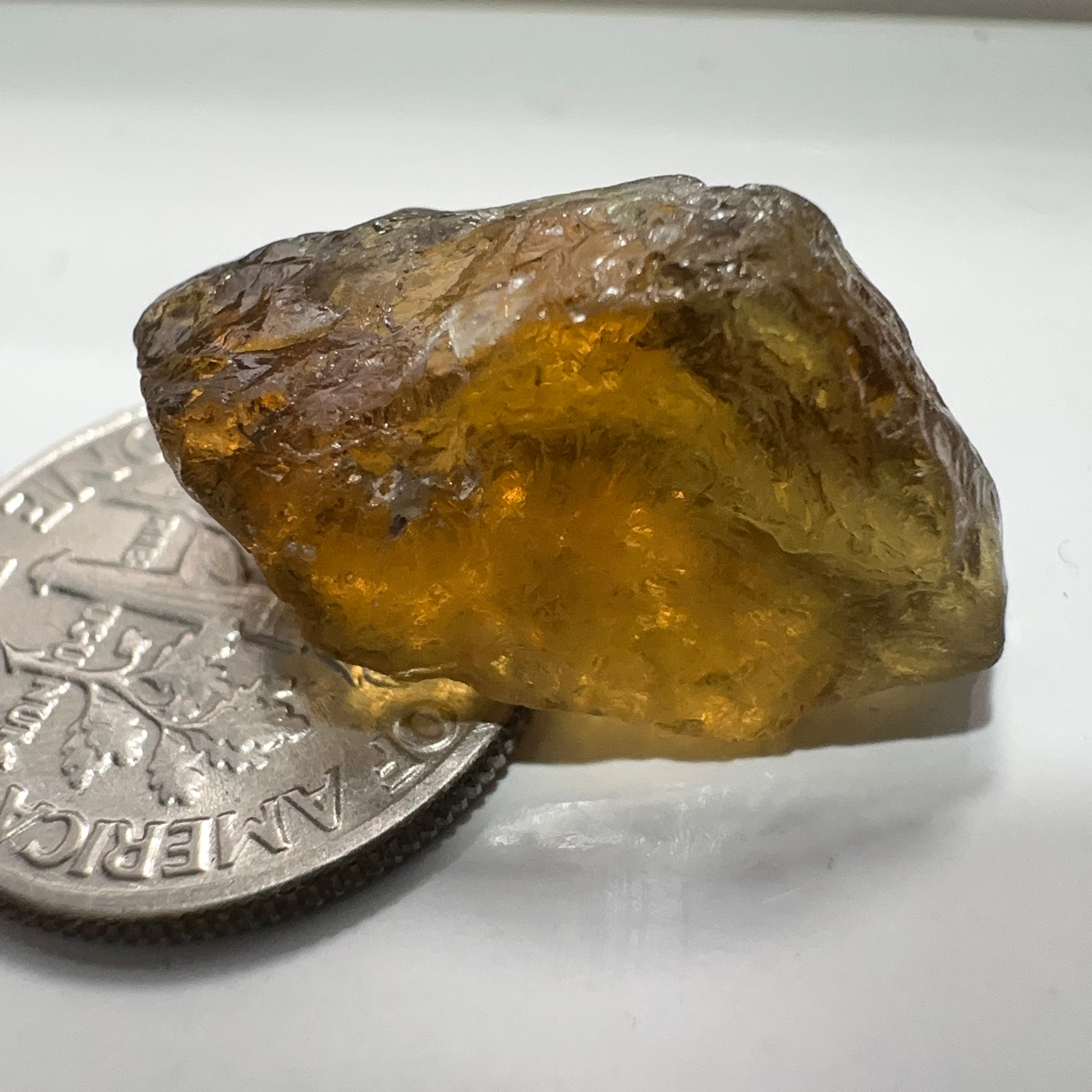 Apatite, 18.68ct, Tanzania, Untreated Unheated, VVS with slight silk