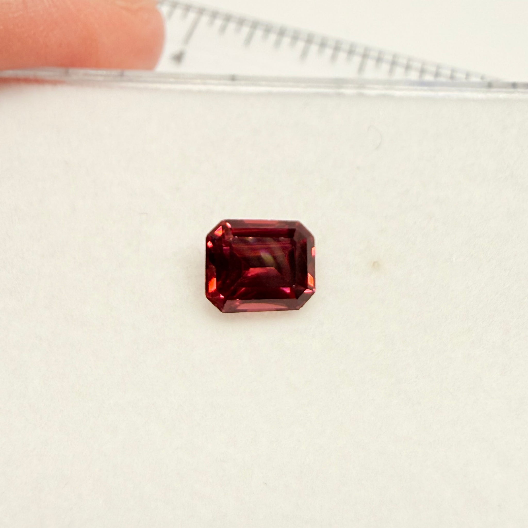Garnet, 1.58ct, Tanzania, Untreated Unheated, native cut