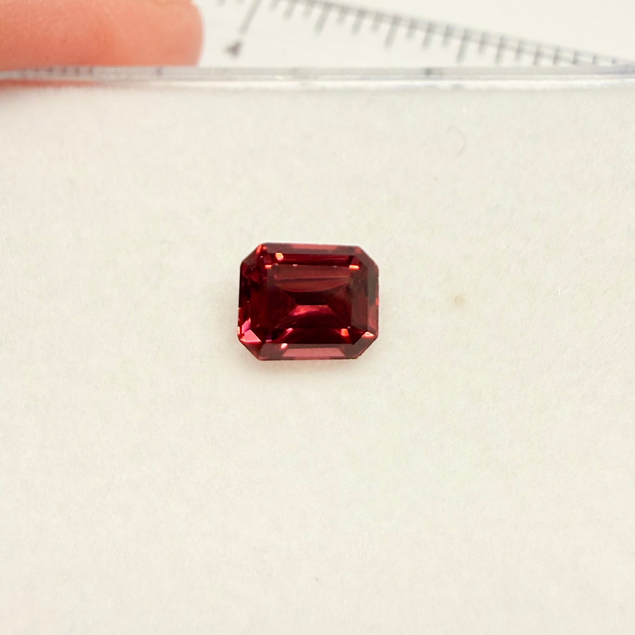Garnet, 1.58ct, Tanzania, Untreated Unheated, native cut