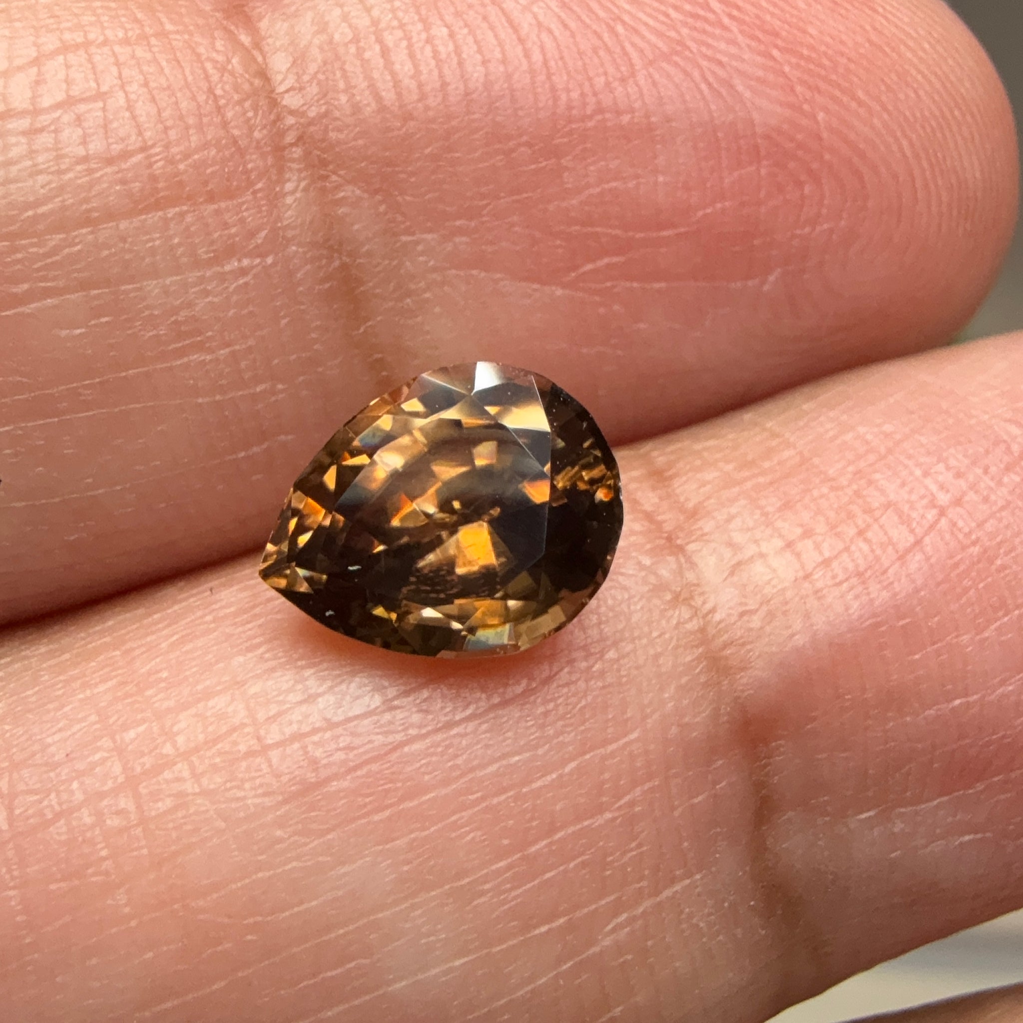 Zircon, 2.99ct, Untreated Unheated