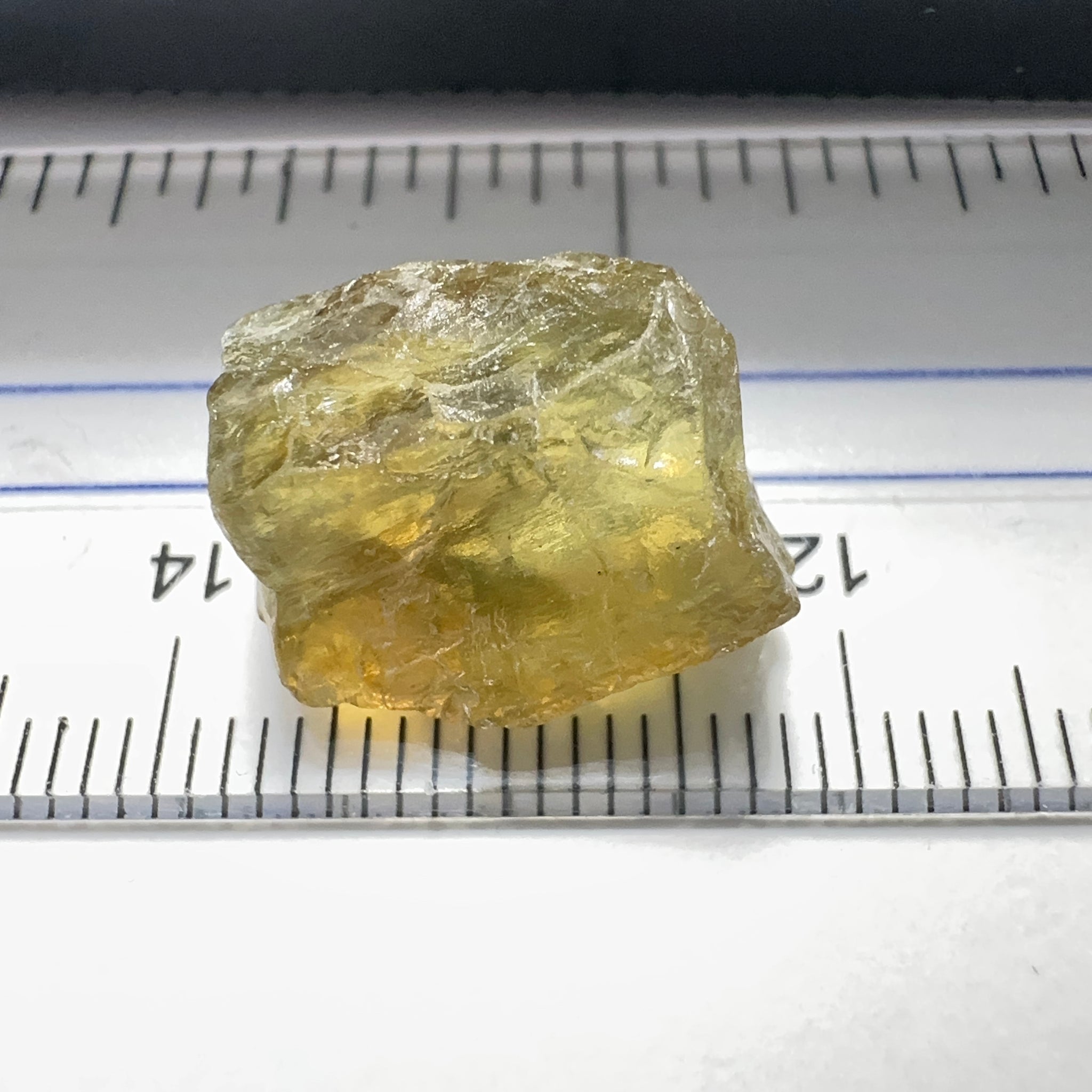 Apatite, 11.72ct, Tanzania, Untreated Unheated, VS with slight silk