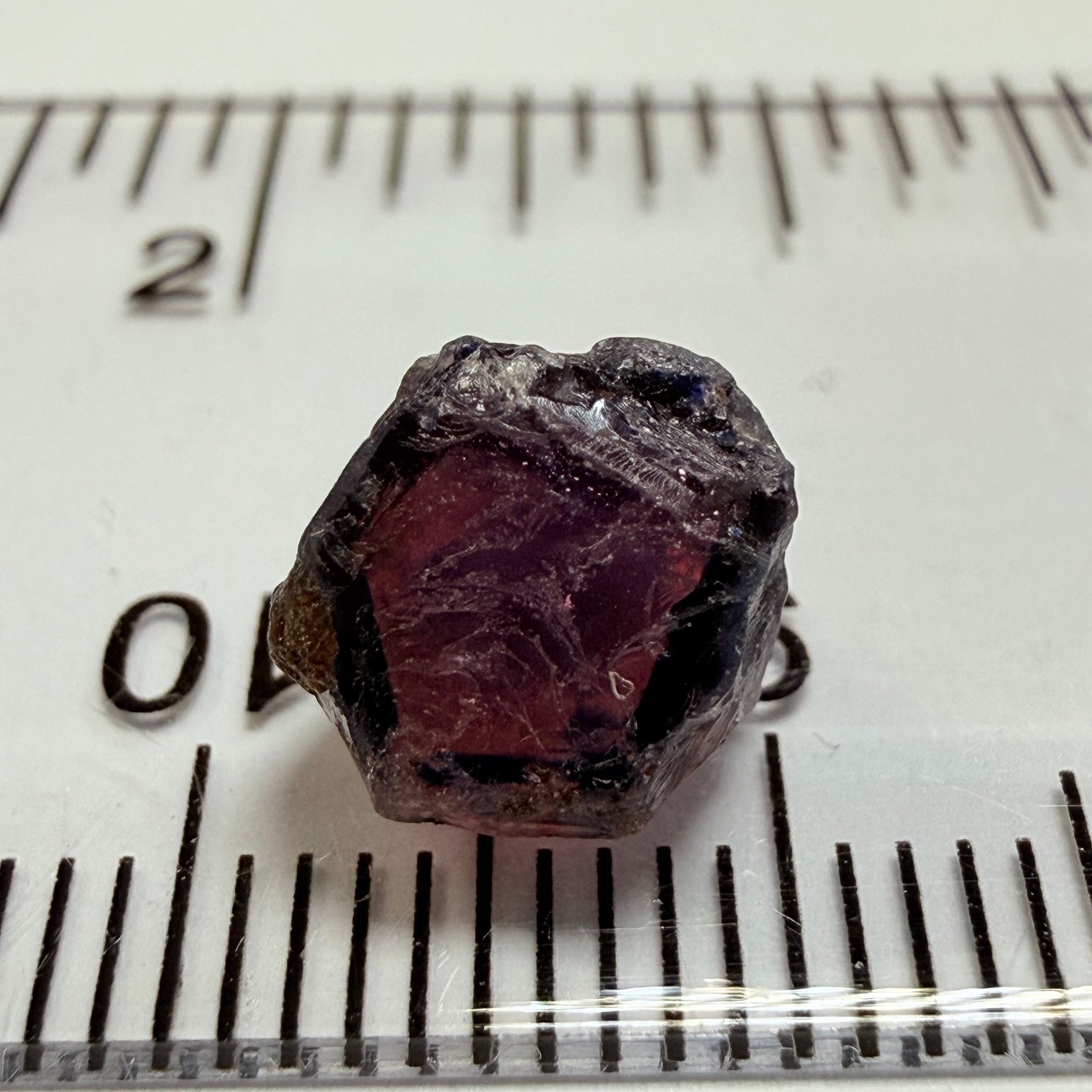 Winza Sapphire, 4.09ct, Winza, Tanzania, Untreated Unheated, vs- vvs and slightly cloudy
