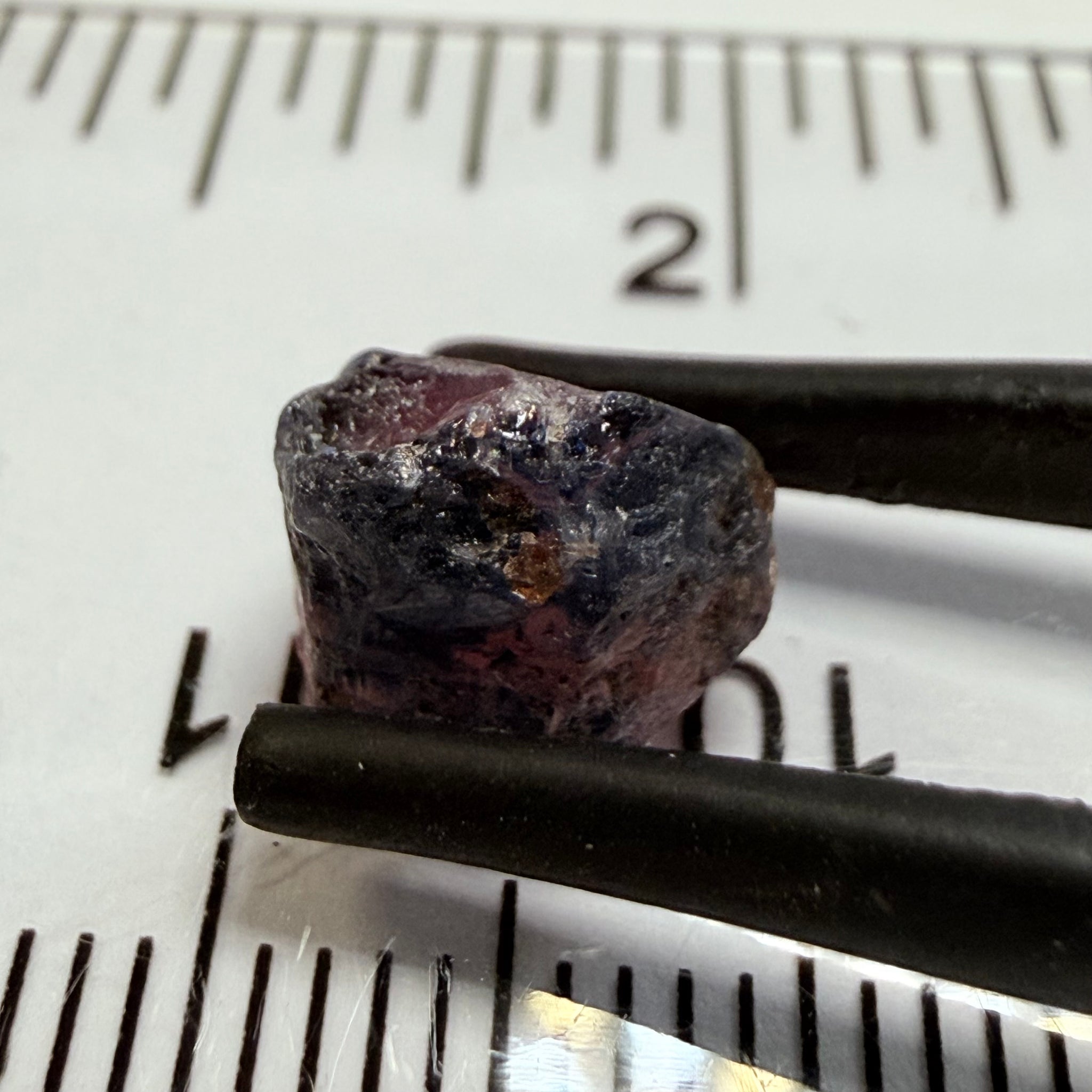 Winza Sapphire, 4.09ct, Winza, Tanzania, Untreated Unheated, vs- vvs and slightly cloudy