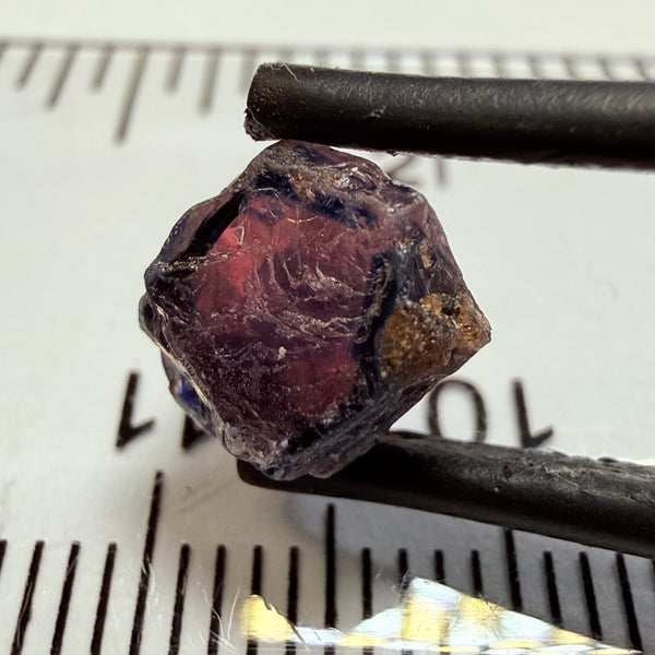 Winza Sapphire, 4.09ct, Winza, Tanzania, Untreated Unheated, vs- vvs and slightly cloudy