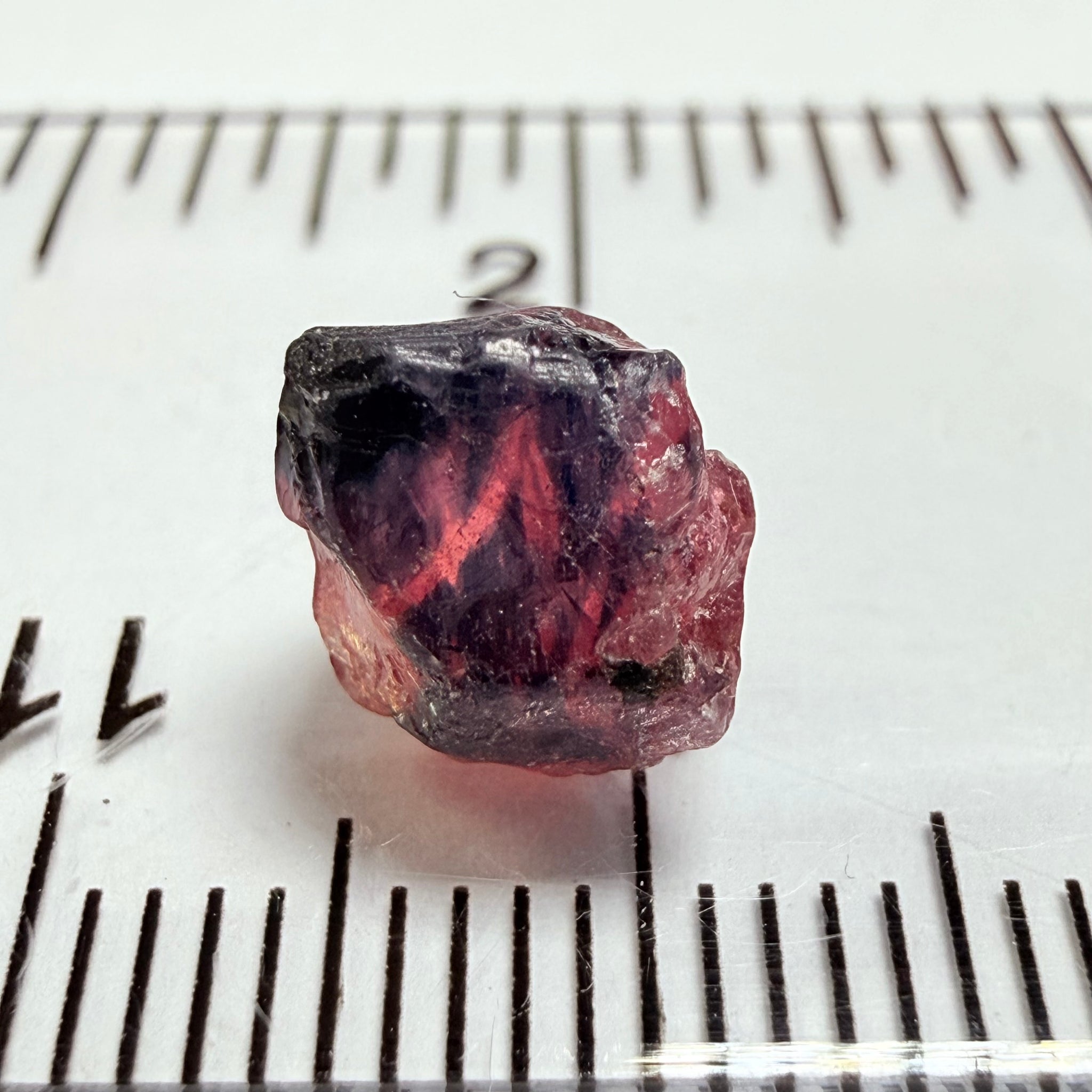 Winza Sapphire, 3.52ct, Winza, Tanzania, Untreated Unheated, cracks on the outside that will need to be removed before faceting, rest vs- vvs, see the brighter backlit pics, I have indicated crack positions
