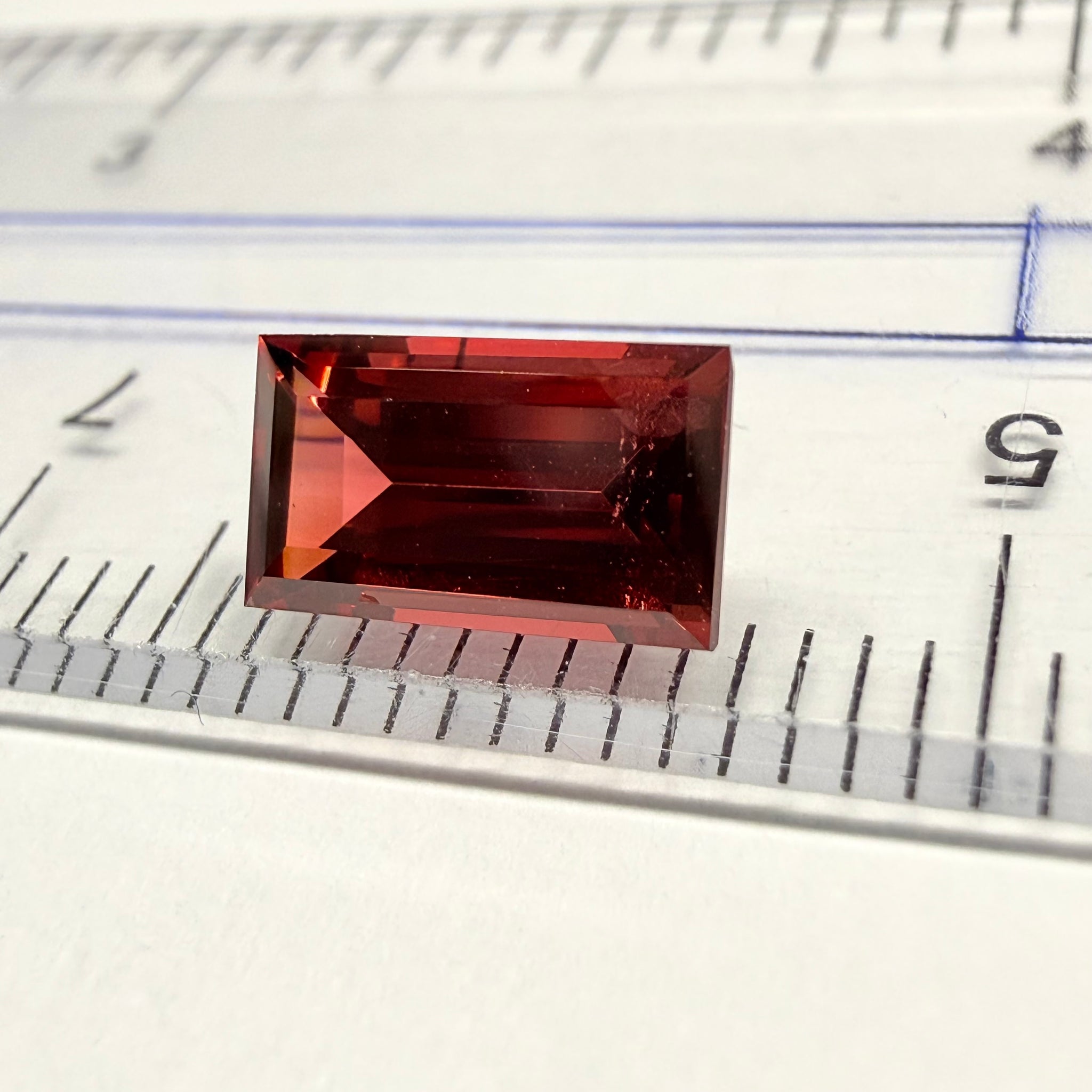 Garnet, 1.58ct, Tanzania, Untreated Unheated