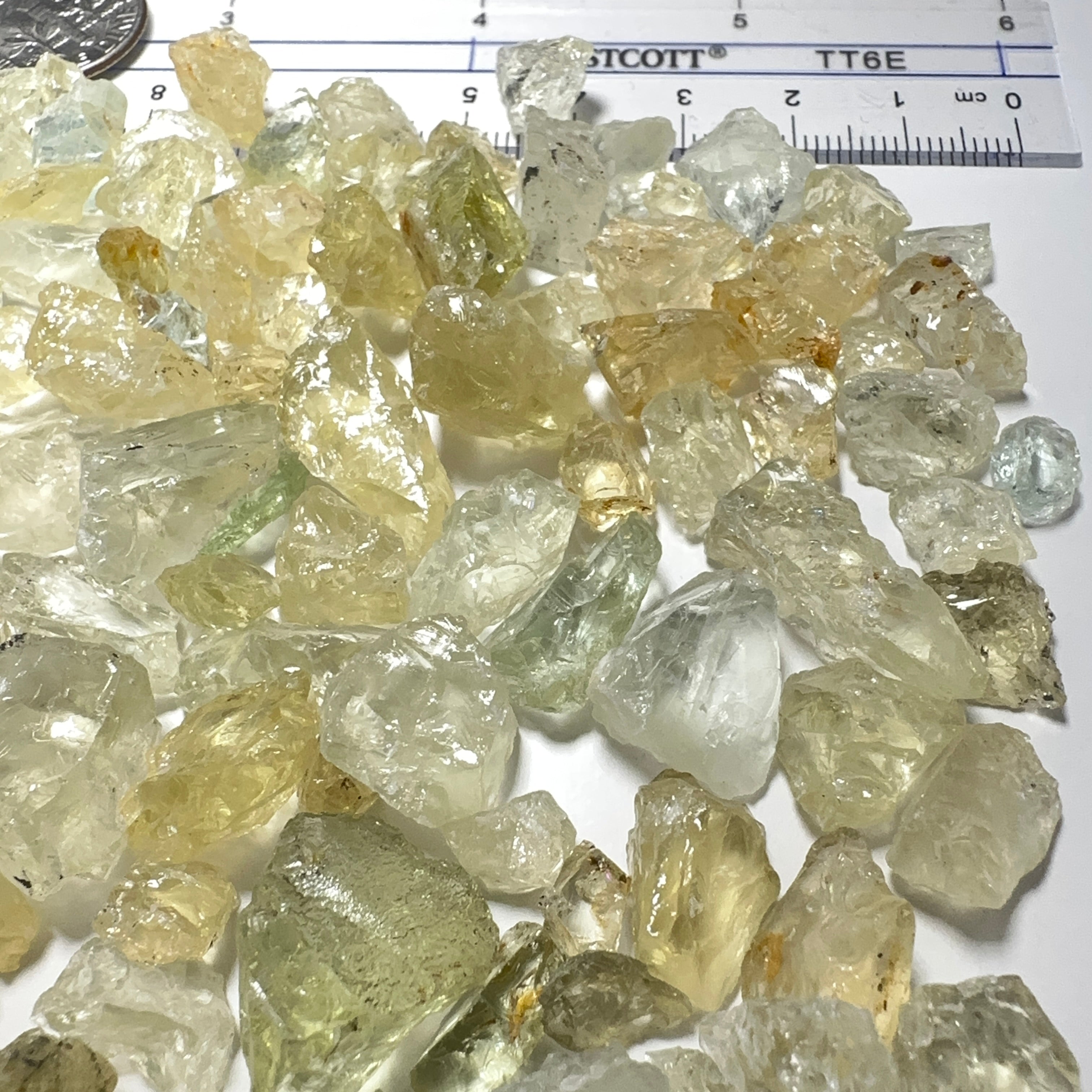 142.90gm / 714.5ct Mixed lot of Heliodors and Aquamarines from Tanzania, Untreated Unheated, faceting rough / specimen grade with lots of faceting portions