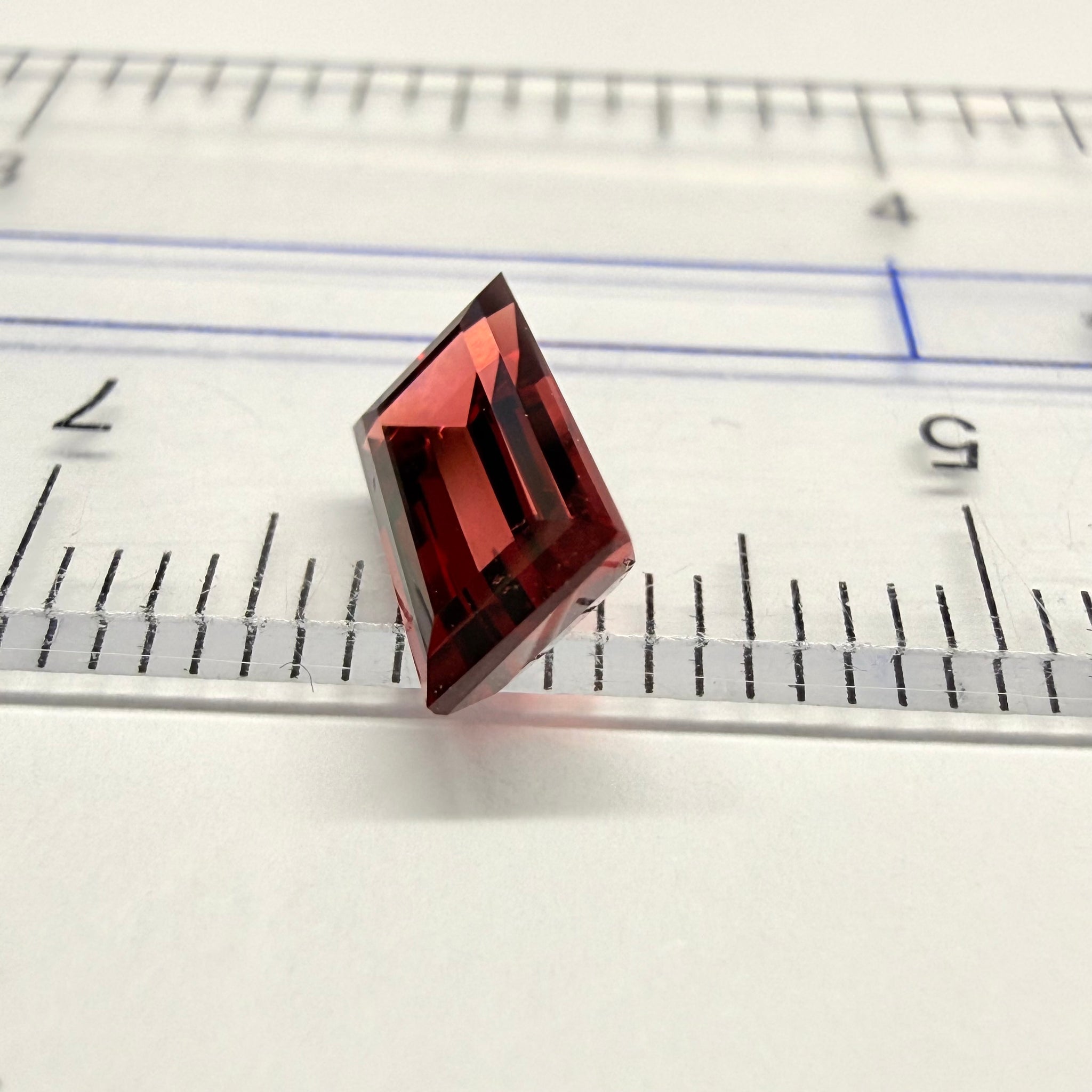 Garnet, 1.58ct, Tanzania, Untreated Unheated