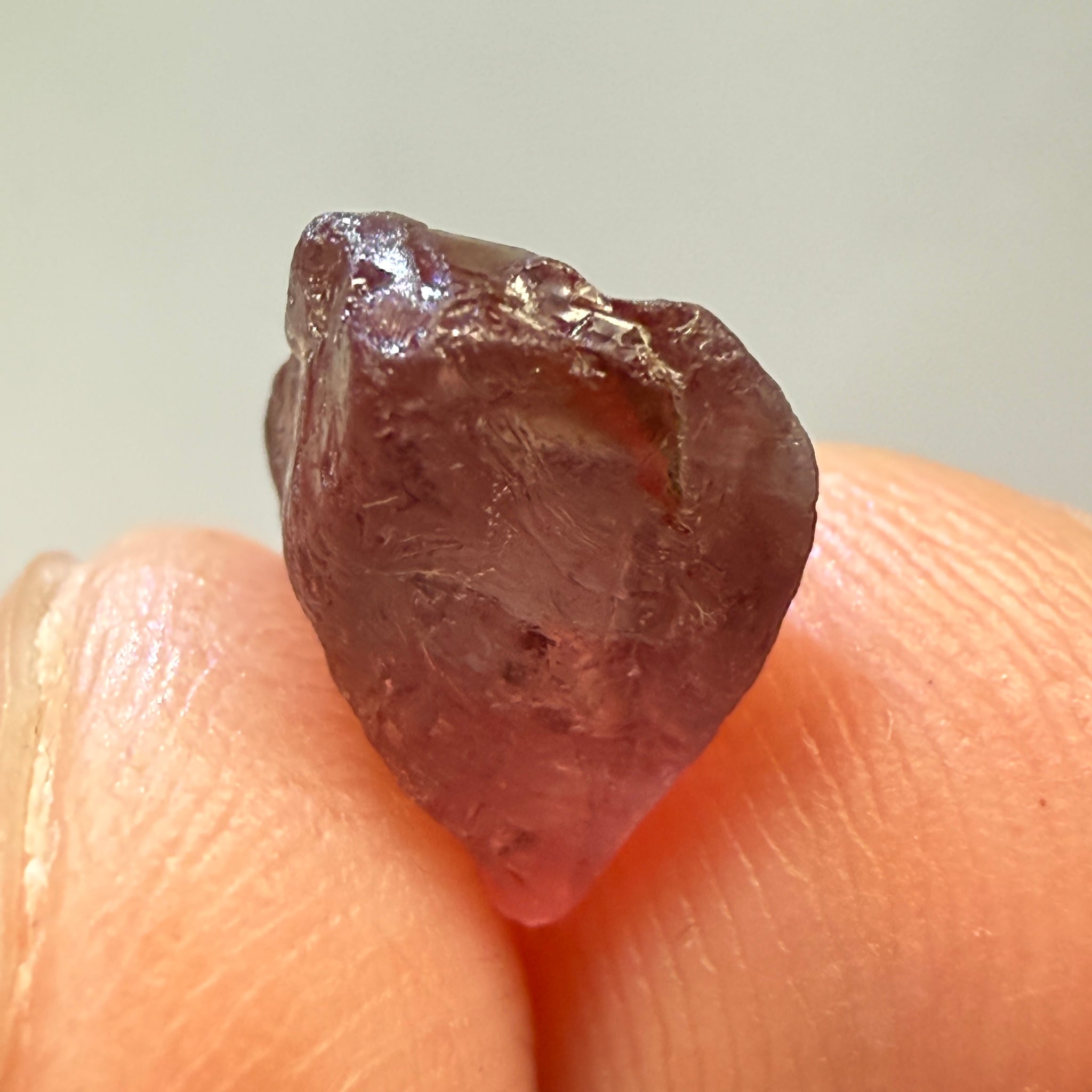 Mahenge Garnet, 3.65ct, vvs-if with a tiny piece of gunk, see photos I have circled it, Tanzania, Untreated Unheated