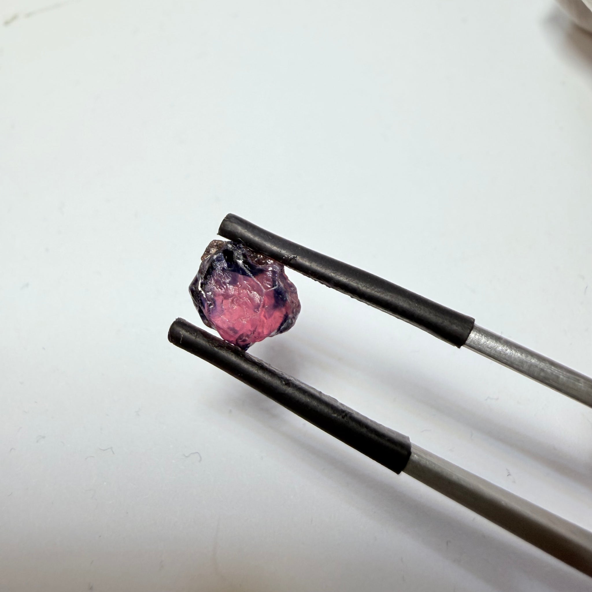 Winza Sapphire, 3.08ct, Winza, Tanzania, Untreated Unheated, vvs, slightly cloudy