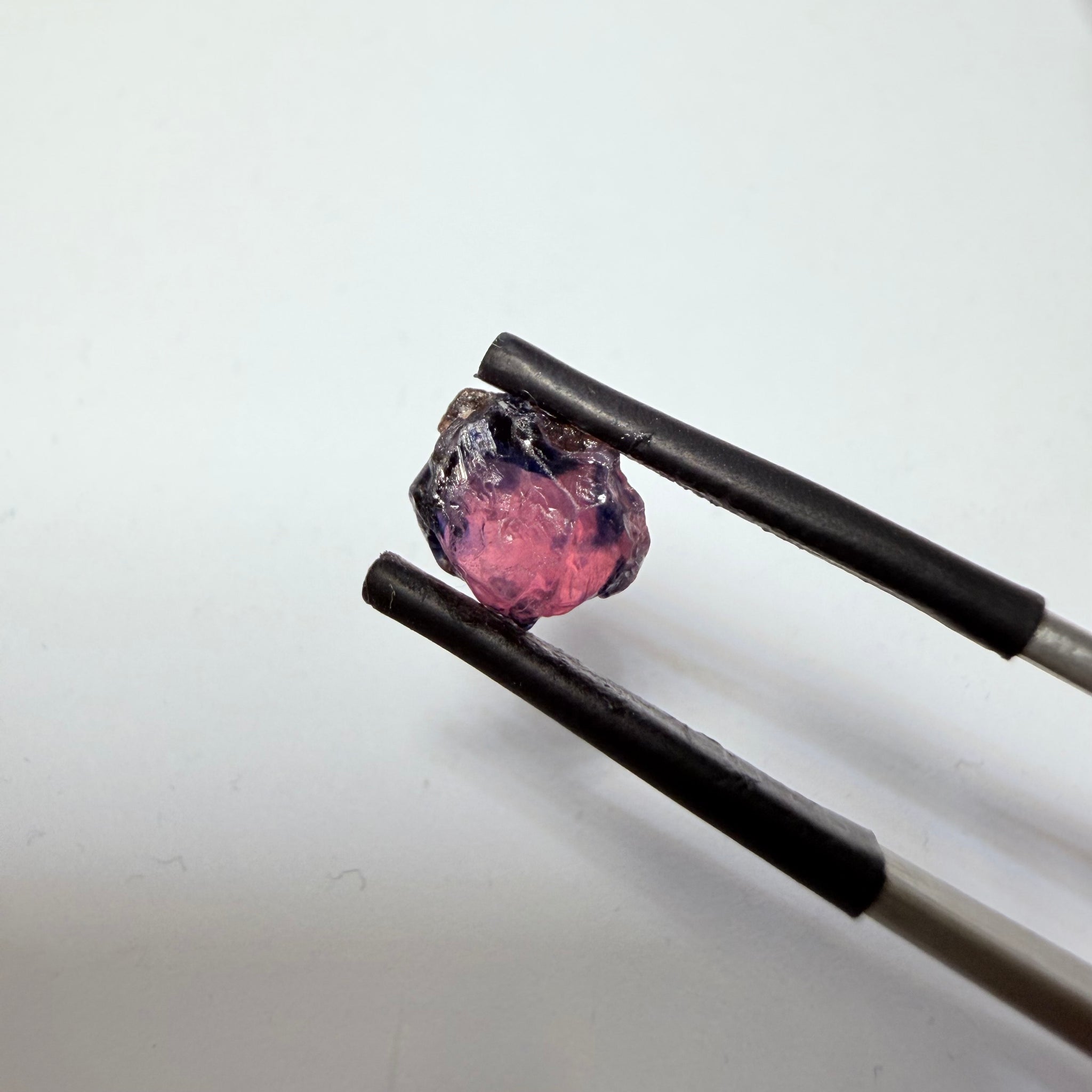 Winza Sapphire, 3.08ct, Winza, Tanzania, Untreated Unheated, vvs, slightly cloudy