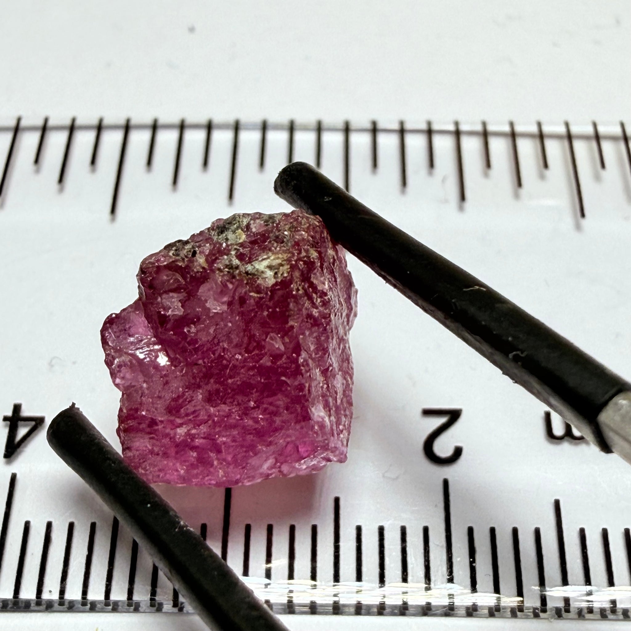 Winza Sapphire, 7.92ct, Winza, Tanzania, Untreated Unheated, heavily included but can be faceted/cabbed