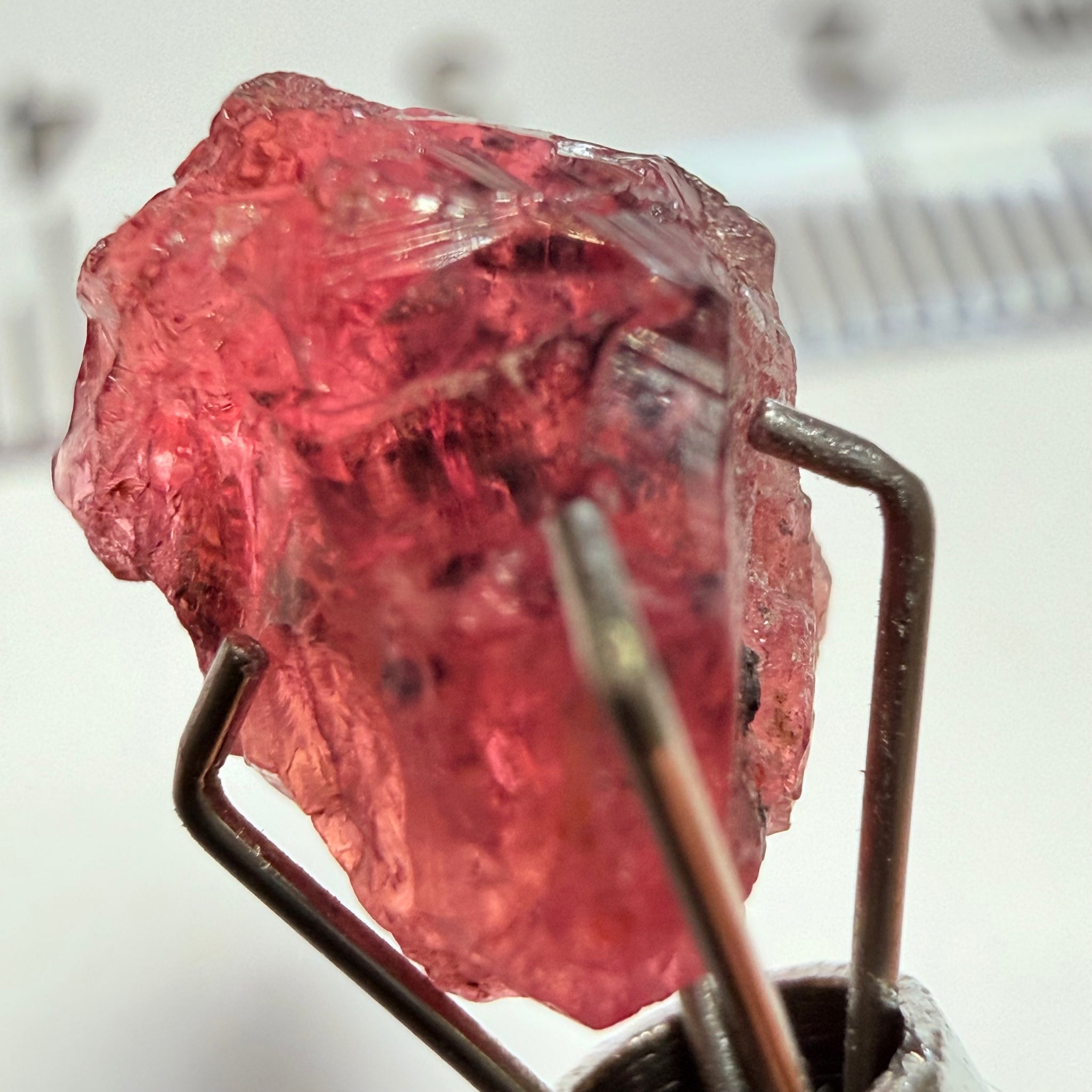 Winza Sapphire, 3.89ct, Winza, Tanzania, Untreated Unheated, inclusions inside, note shape
