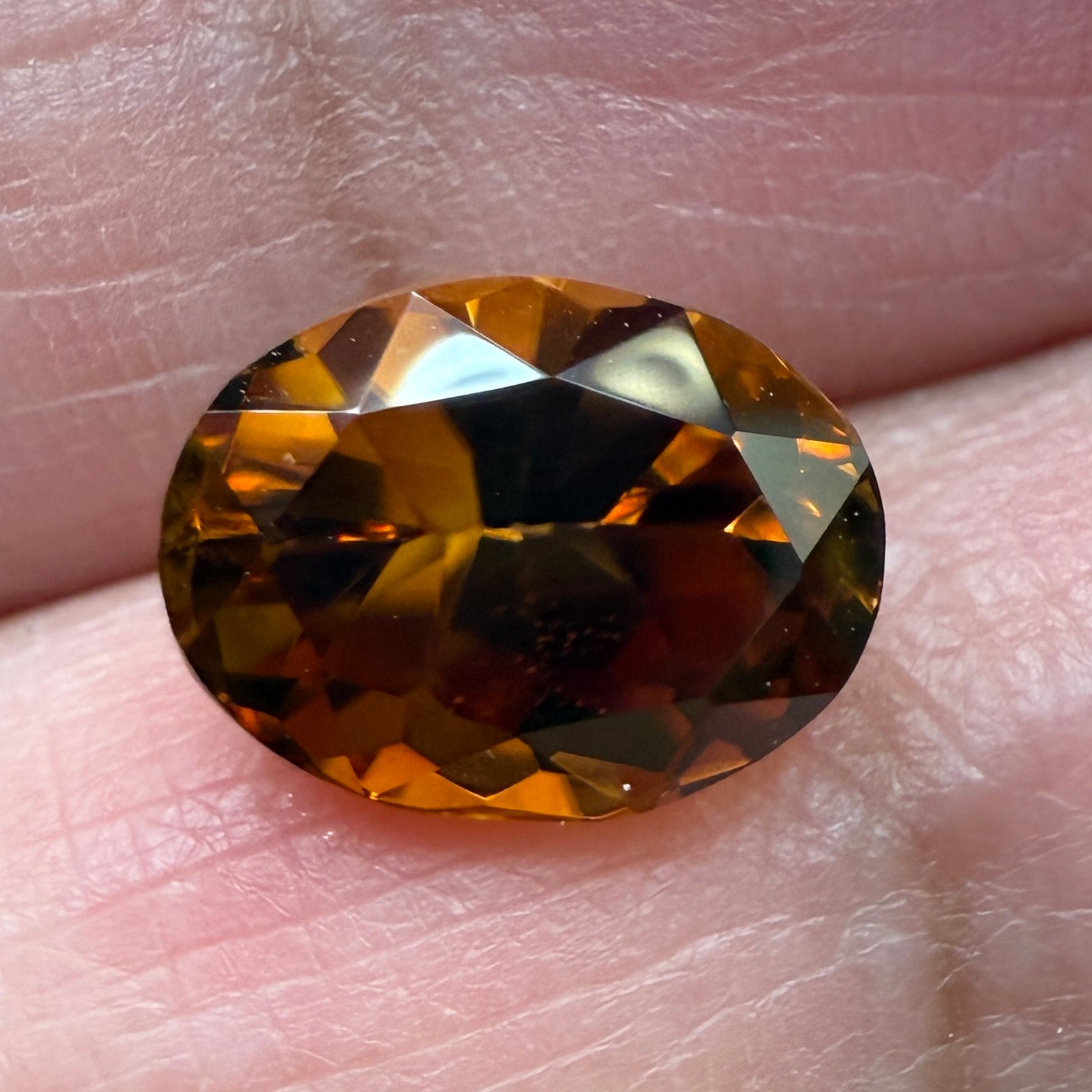 Zircon, 4.00ct, Tanzania, Unheated Untreated