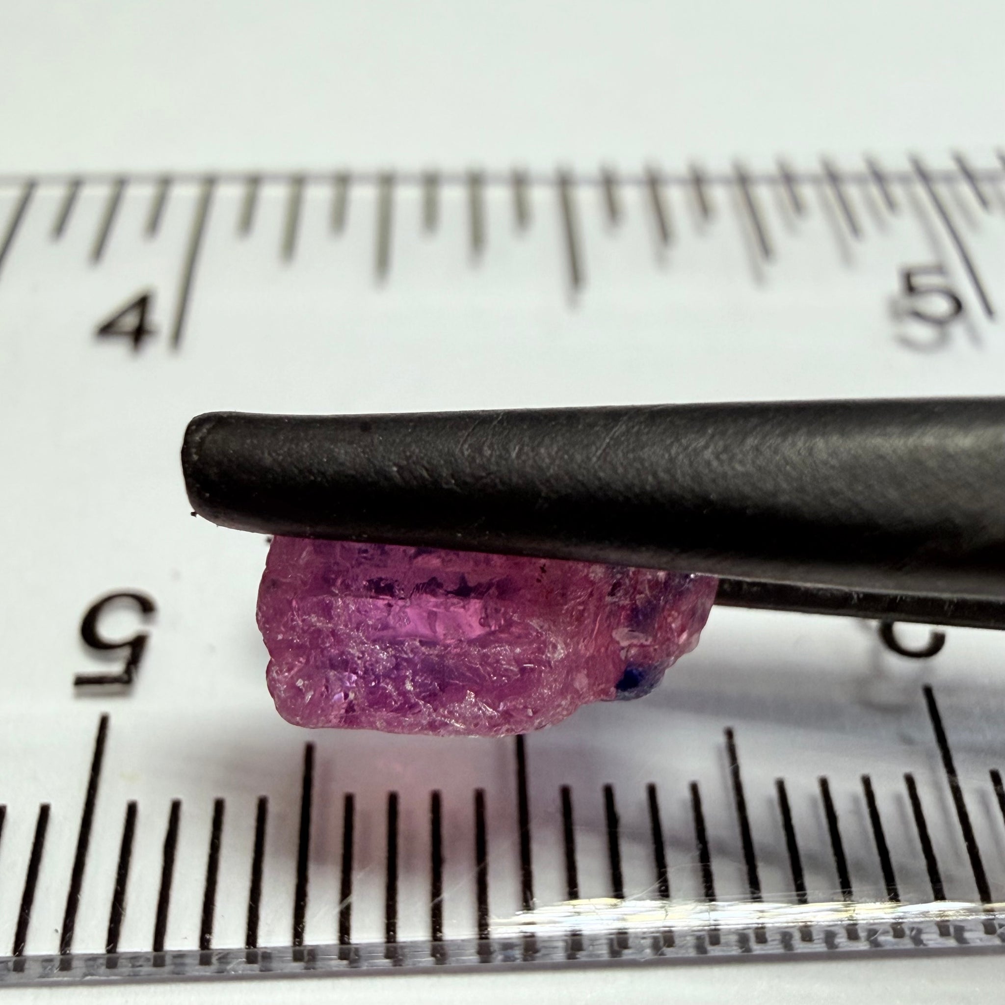 Winza Sapphire, 3.21ct, Winza, Tanzania, Untreated Unheated, slightly included