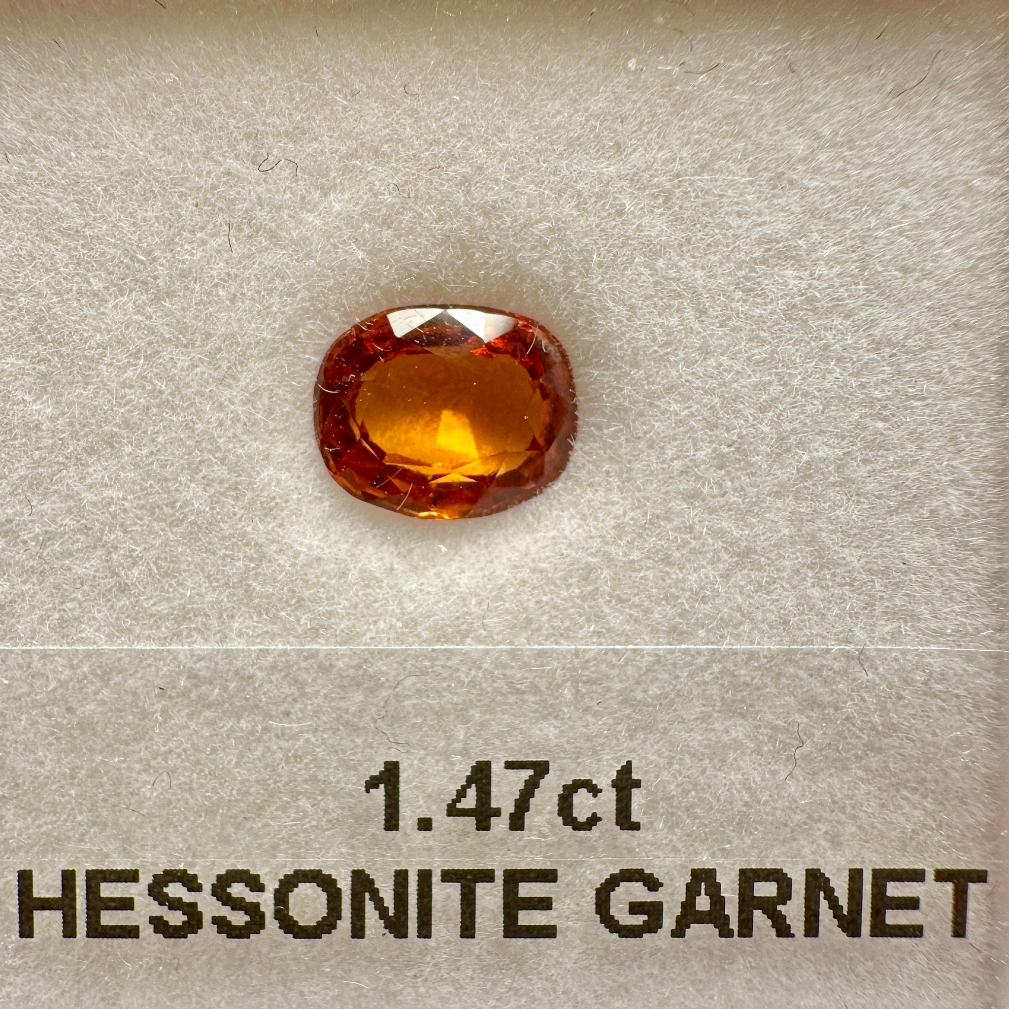 Hessonite Garnet, 1.47ct, Untreated Unheated, native cut