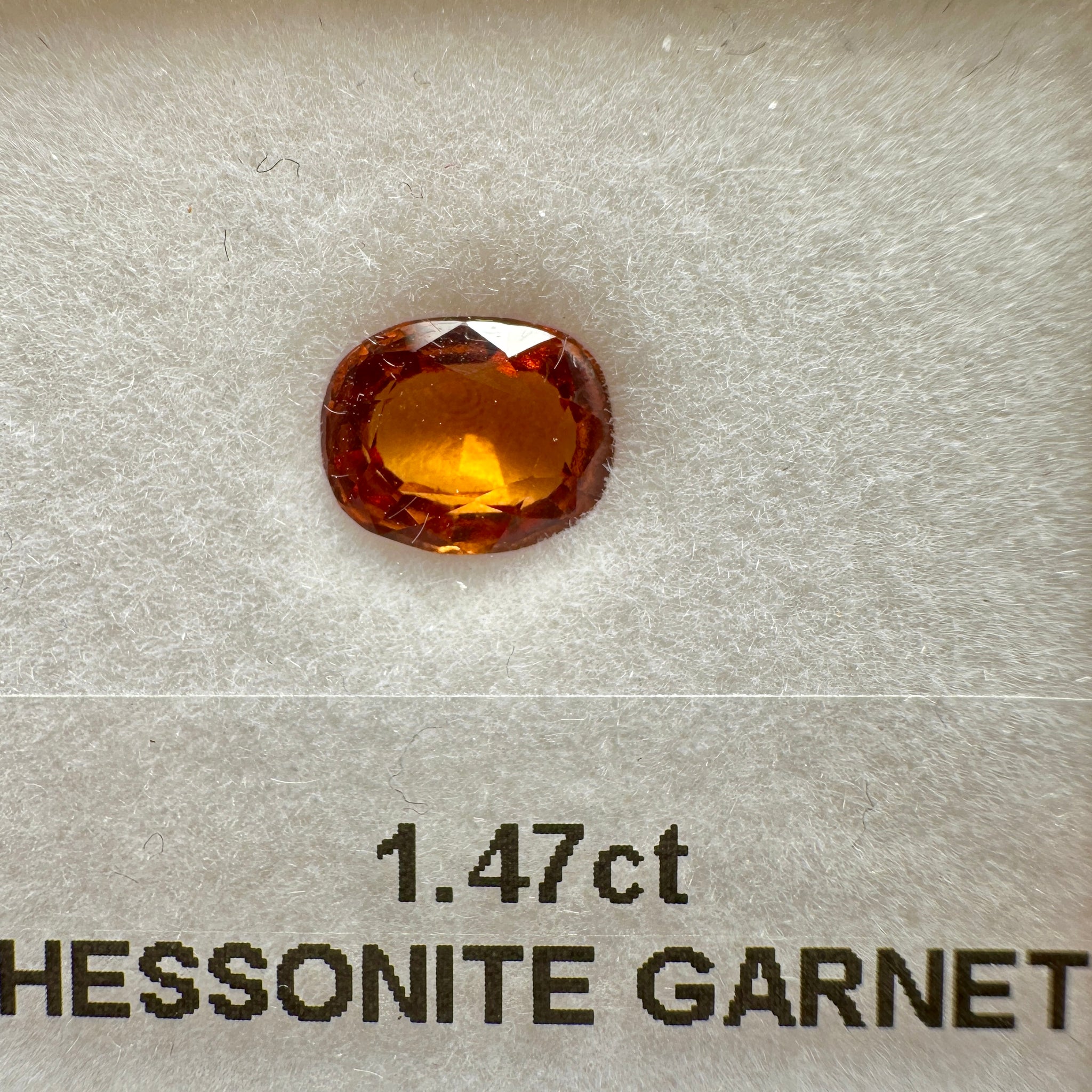 Hessonite Garnet, 1.47ct, Untreated Unheated, native cut