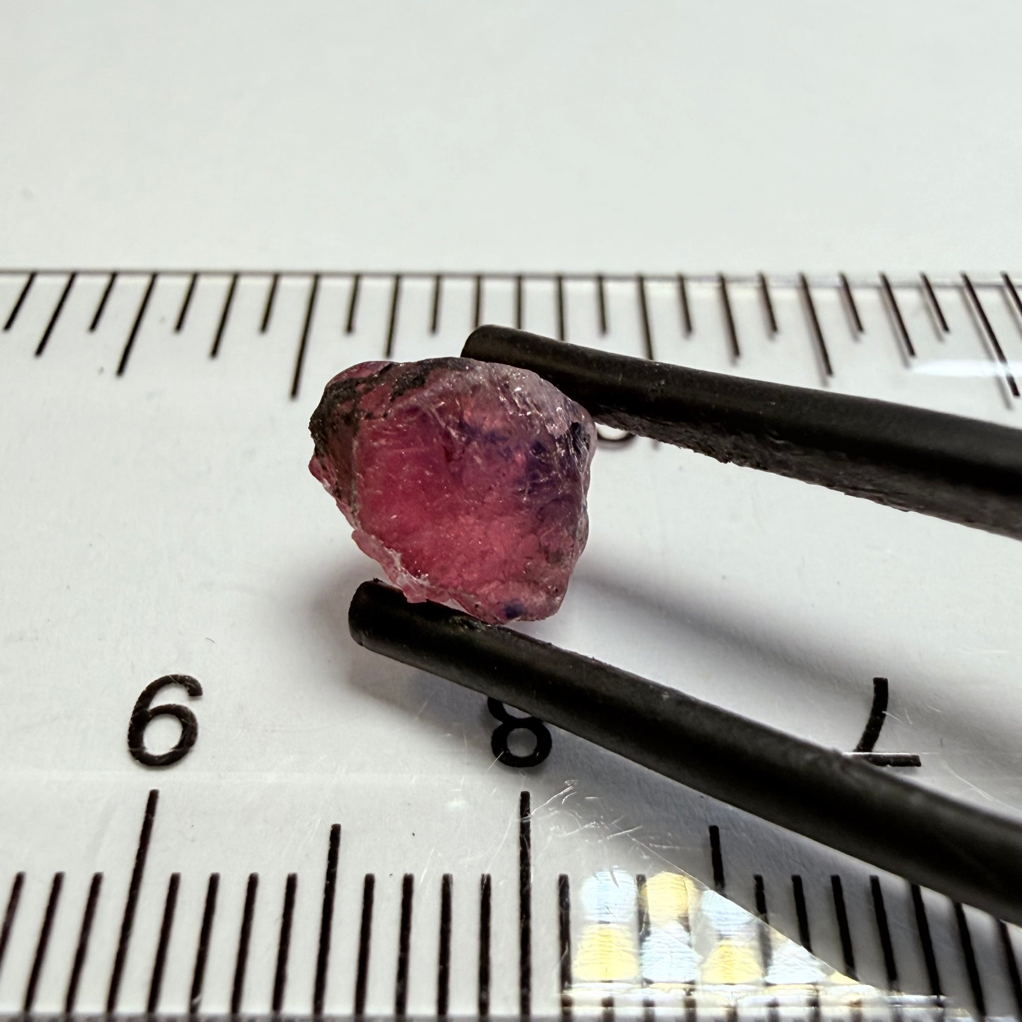 Winza Sapphire, 2.90ct, Winza, Tanzania, Untreated Unheated, slightly included