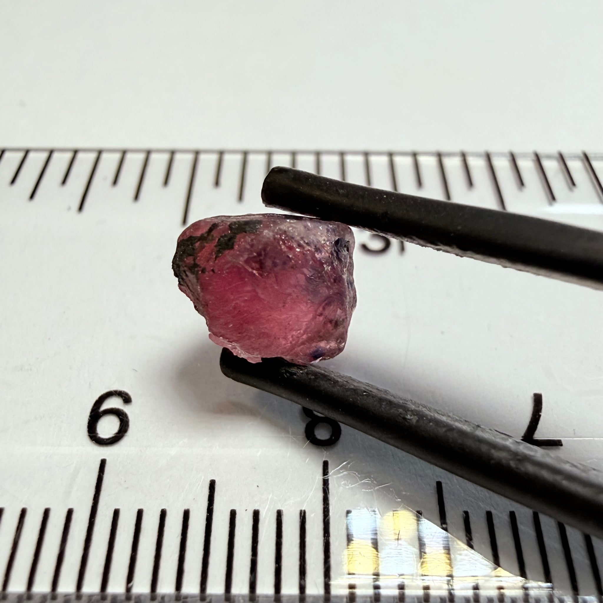 Winza Sapphire, 2.90ct, Winza, Tanzania, Untreated Unheated, slightly included