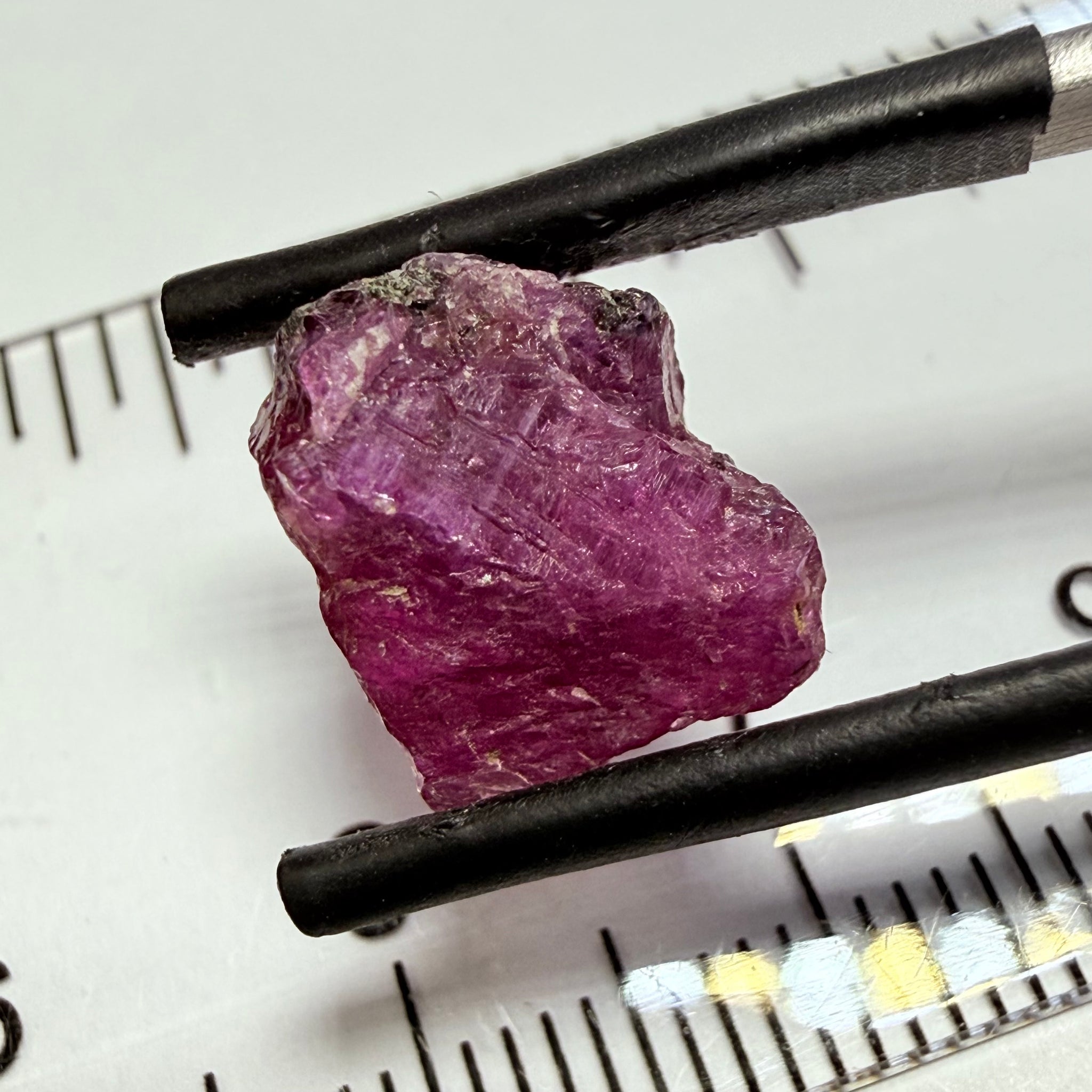 Winza Sapphire, 9.23ct, Winza, Tanzania, Untreated Unheated, included but can be faceted with inclusions, see backlit pics and video