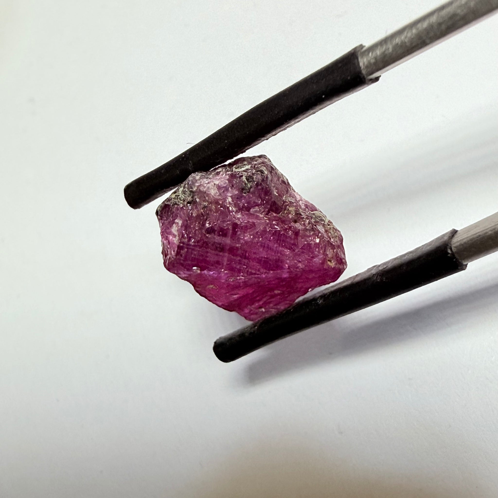 Winza Sapphire, 9.23ct, Winza, Tanzania, Untreated Unheated, included but can be faceted with inclusions, see backlit pics and video