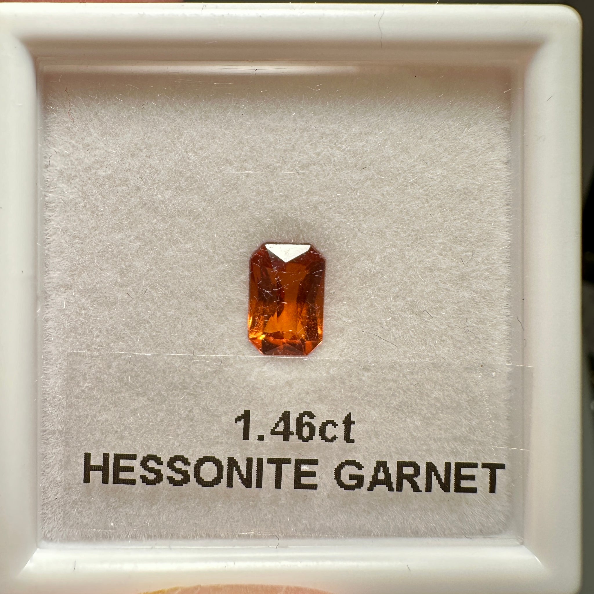 Hessonite Garnet, 1.46ct, Untreated Unheated, native cut
