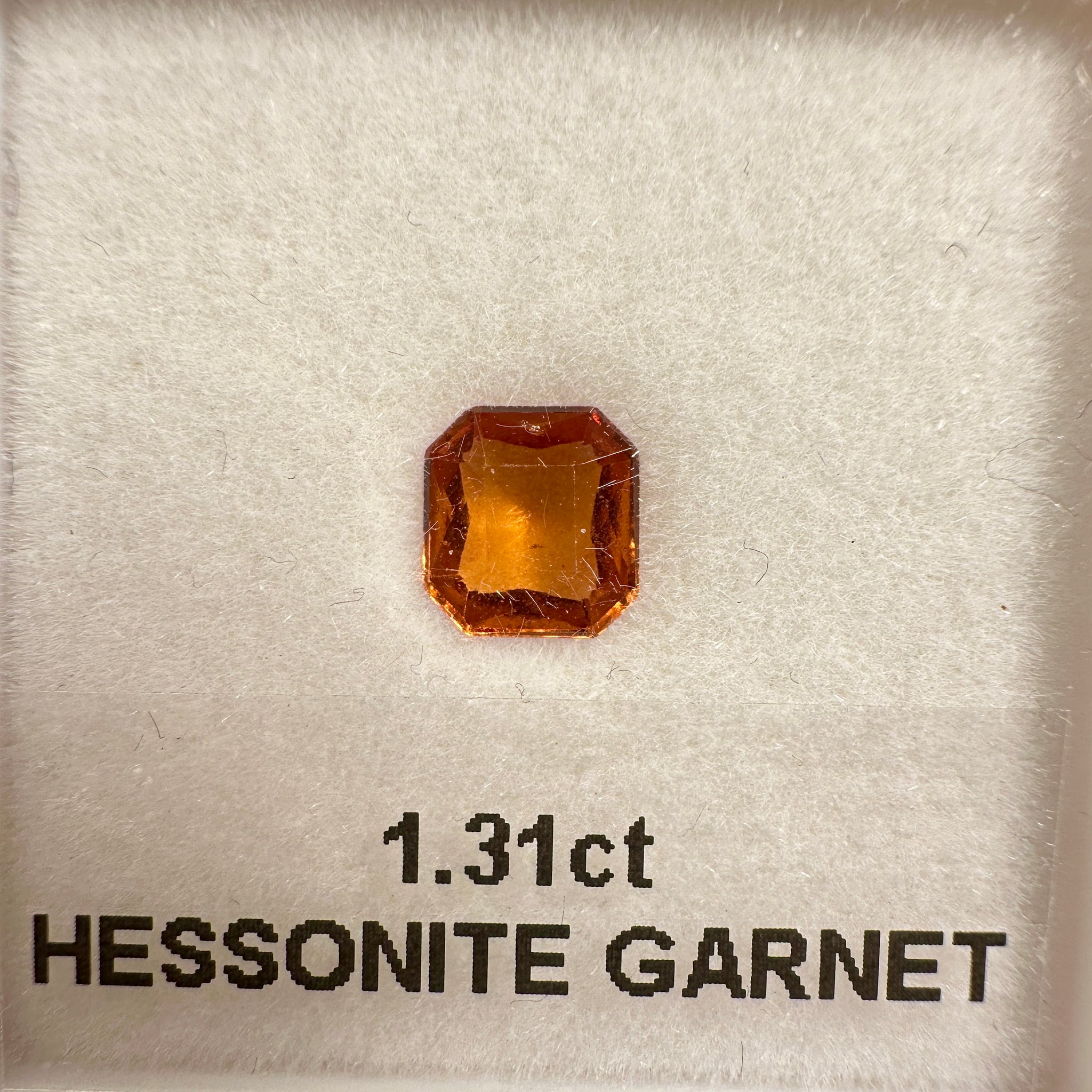 Hessonite Garnet, 1.31ct, Untreated Unheated, native cut