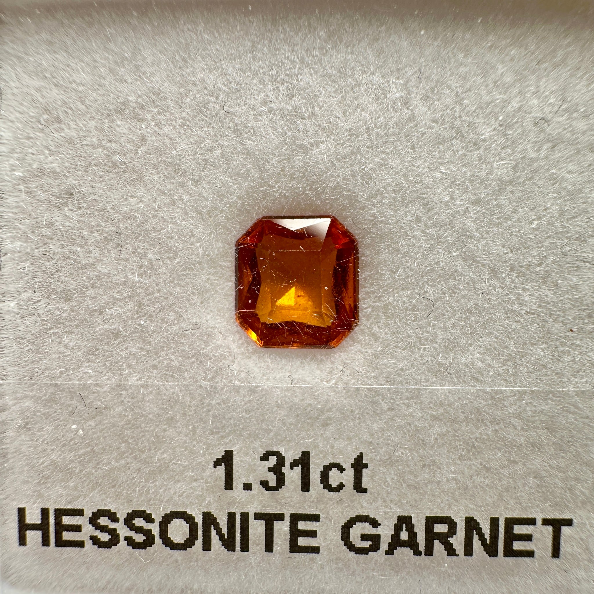 Hessonite Garnet, 1.31ct, Untreated Unheated, native cut