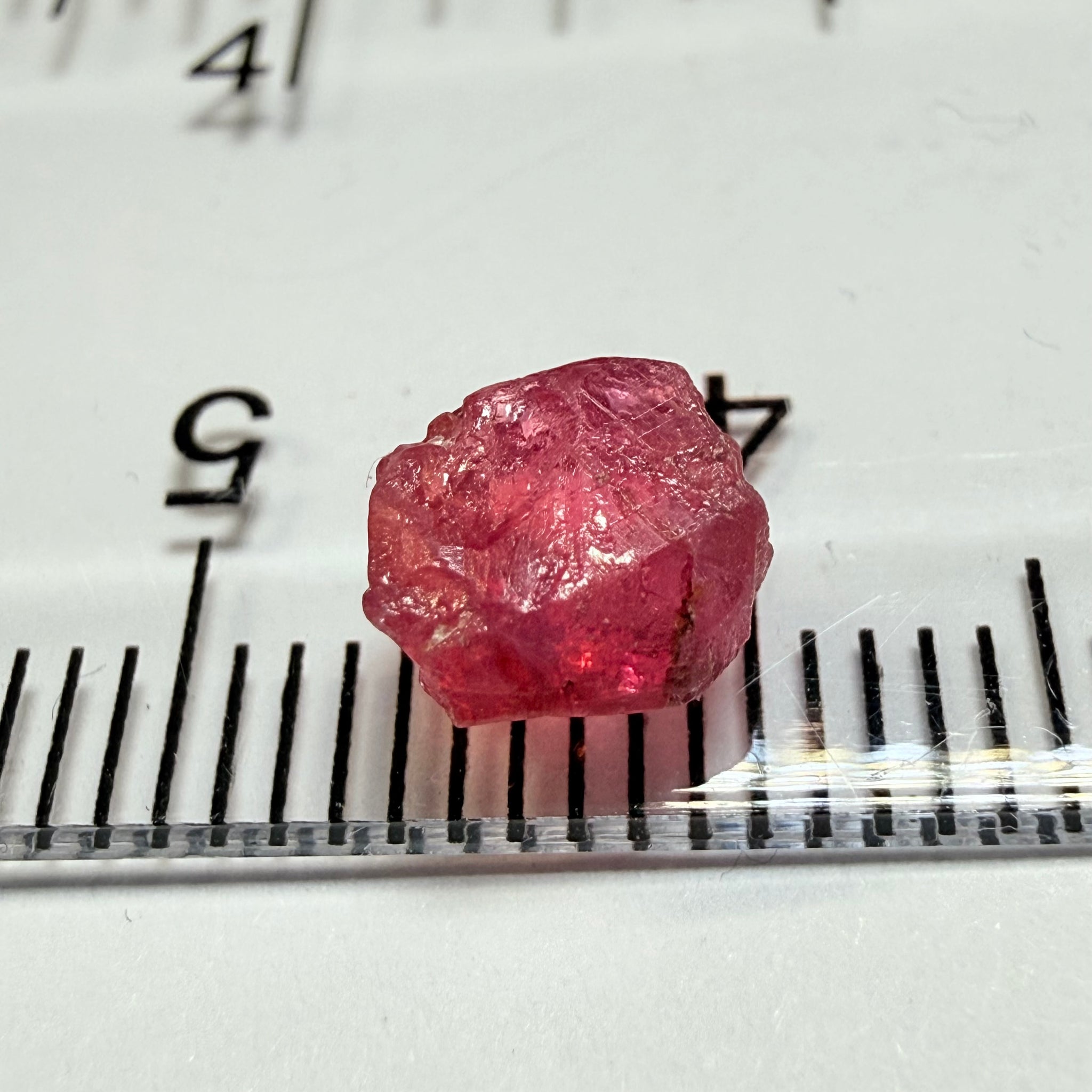 Winza Sapphire, 1.73ct, Winza, Tanzania, Untreated Unheated. Slightly included