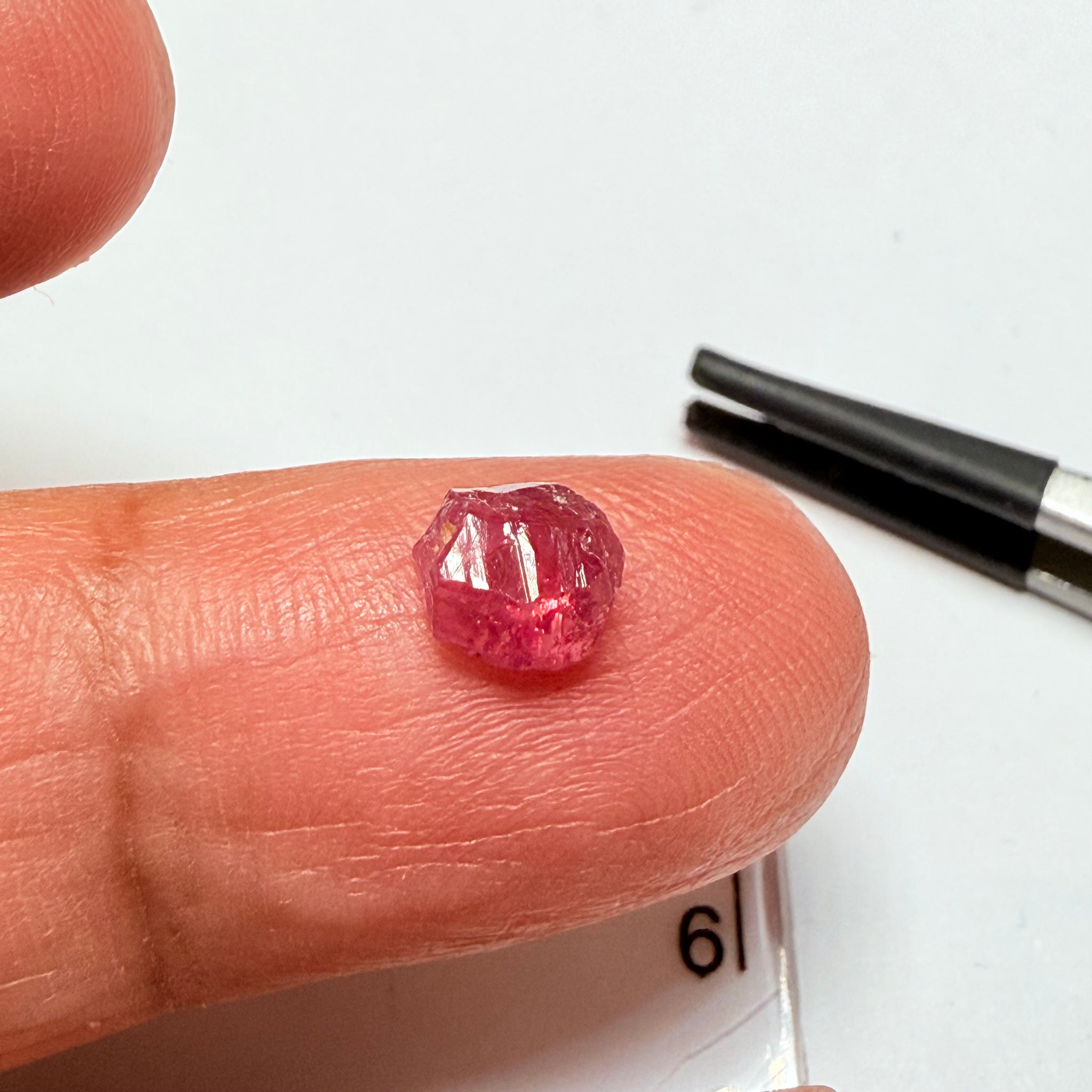 Winza Sapphire, 1.73ct, Winza, Tanzania, Untreated Unheated. Slightly included