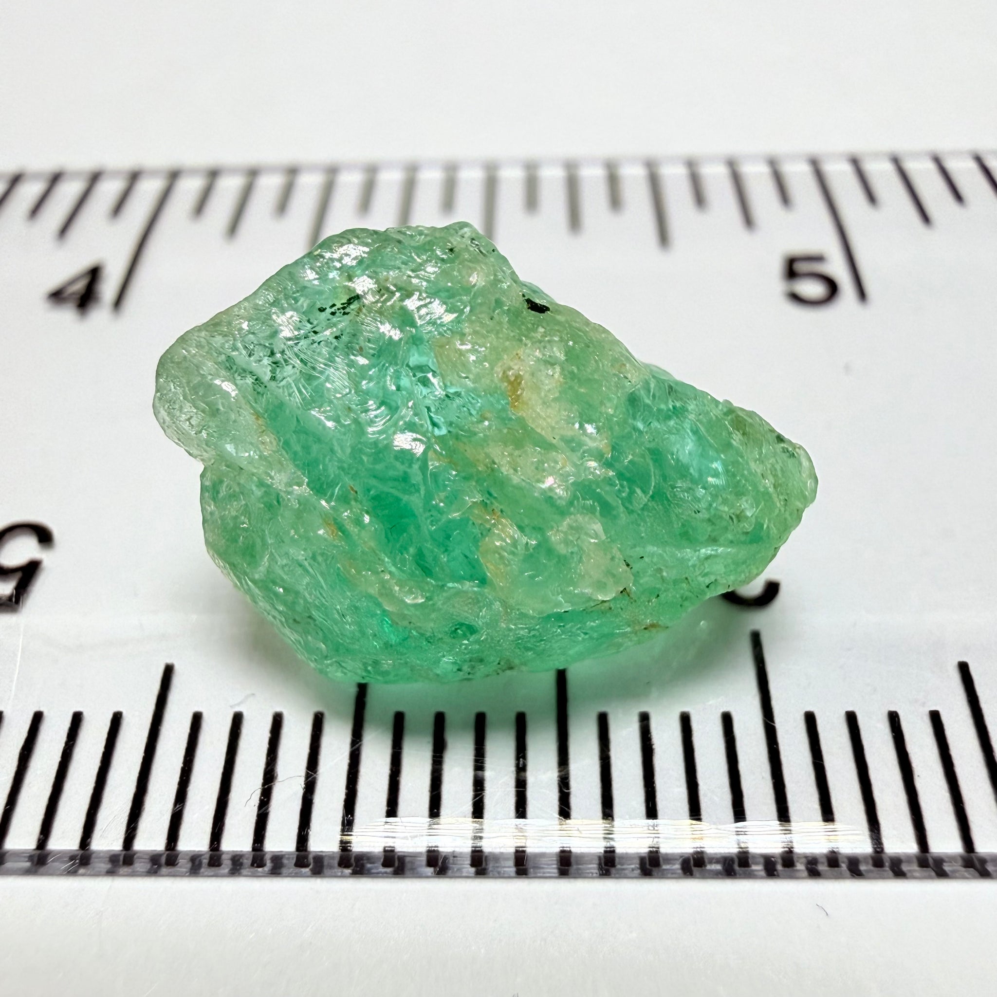 Emerald, 6.37ct, Tanzania, Untreated Unheated, no oil. Great for setting as is in jewellery or cabbing