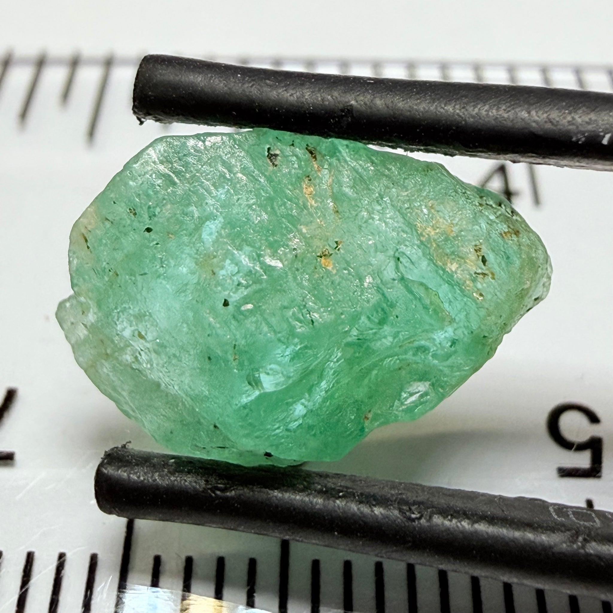 Emerald, 6.37ct, Tanzania, Untreated Unheated, no oil. Great for setting as is in jewellery or cabbing