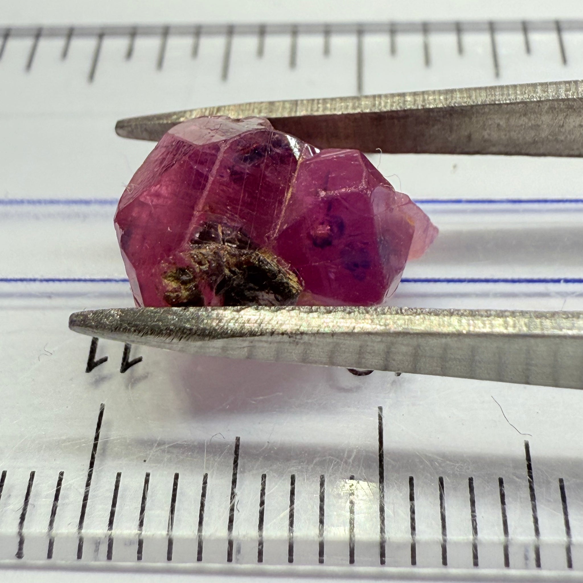 Winza Sapphire Crystal Specimen, 4.88ct, Winza, Tanzania, Untreated, Unheated