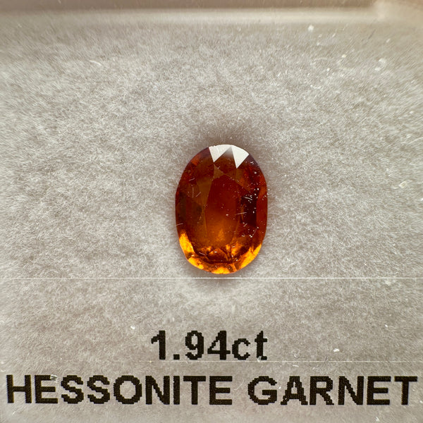 Hessonite Garnet, 1.94ct, Untreated Unheated, native cut