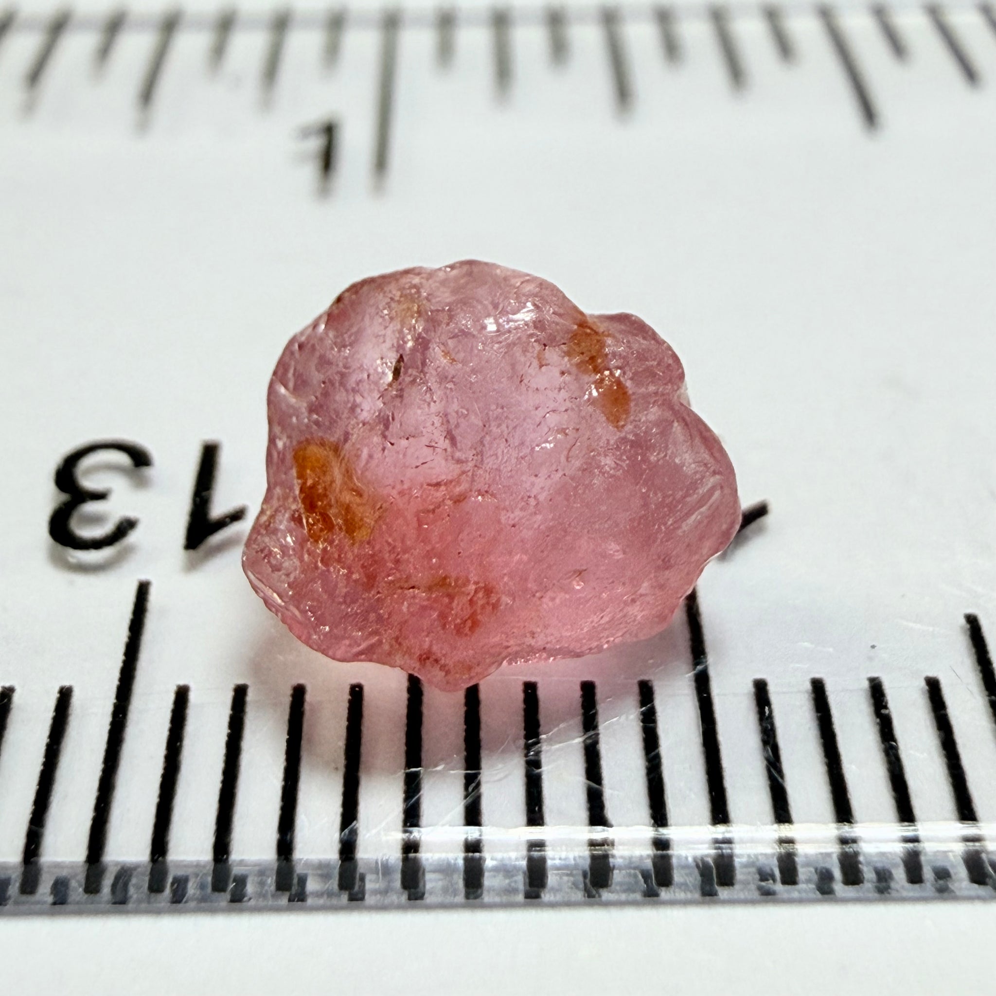 Mahenge Spinel, 2.23ct, Mahenge, Tanzania, Untreated Unheated, vvs with slight silk, slightly flat shape