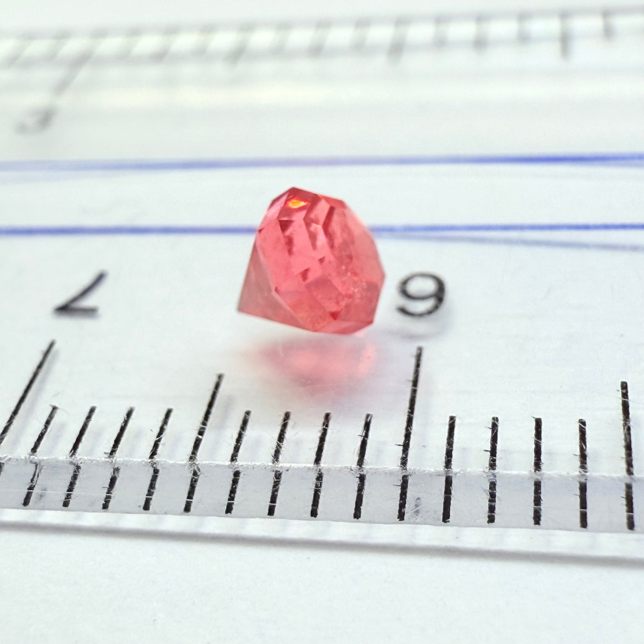 Mahenge Spinel, 0.41ct, Mahenge, Tanzania, Untreated Unheated, for a high setting