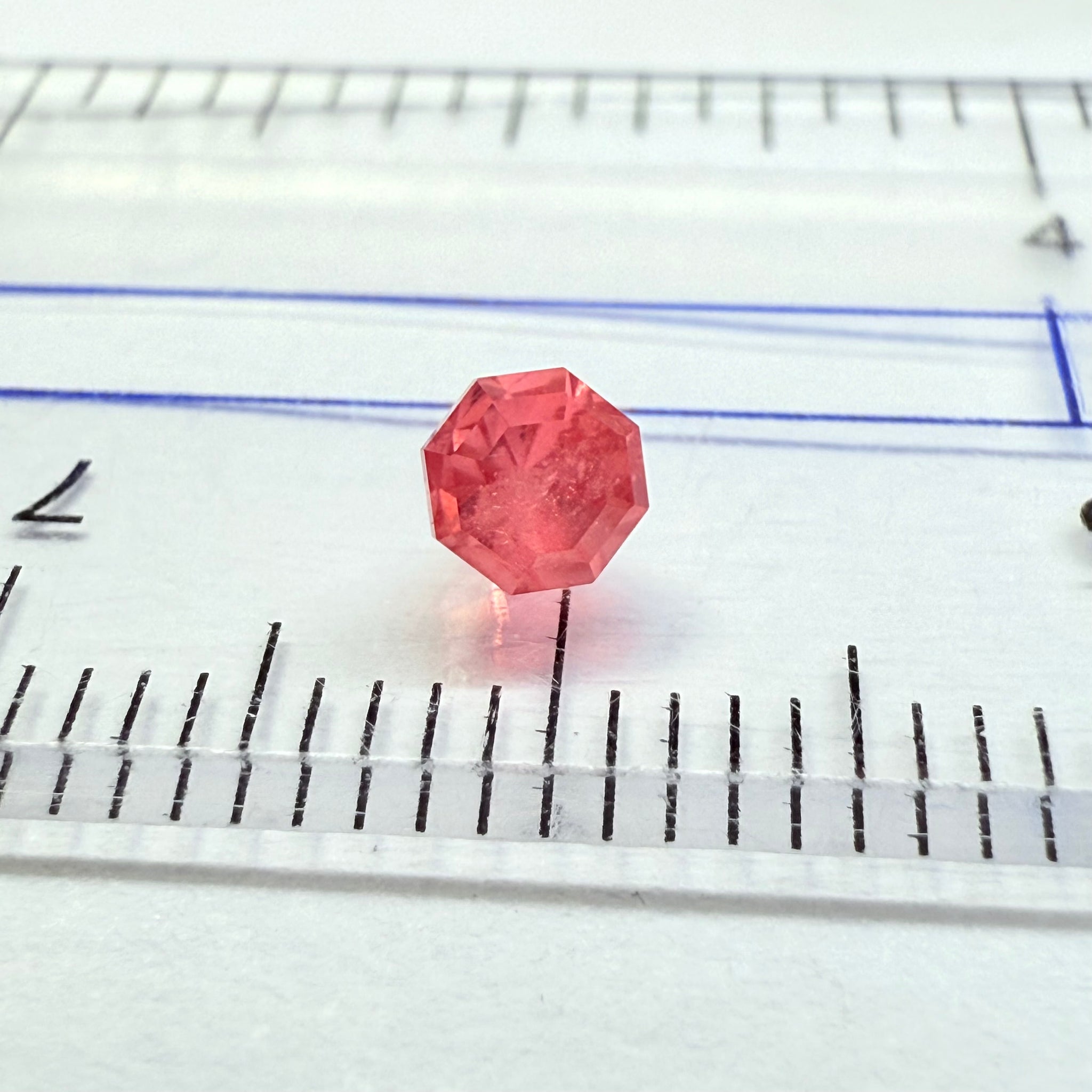 Mahenge Spinel, 0.41ct, Mahenge, Tanzania, Untreated Unheated, for a high setting