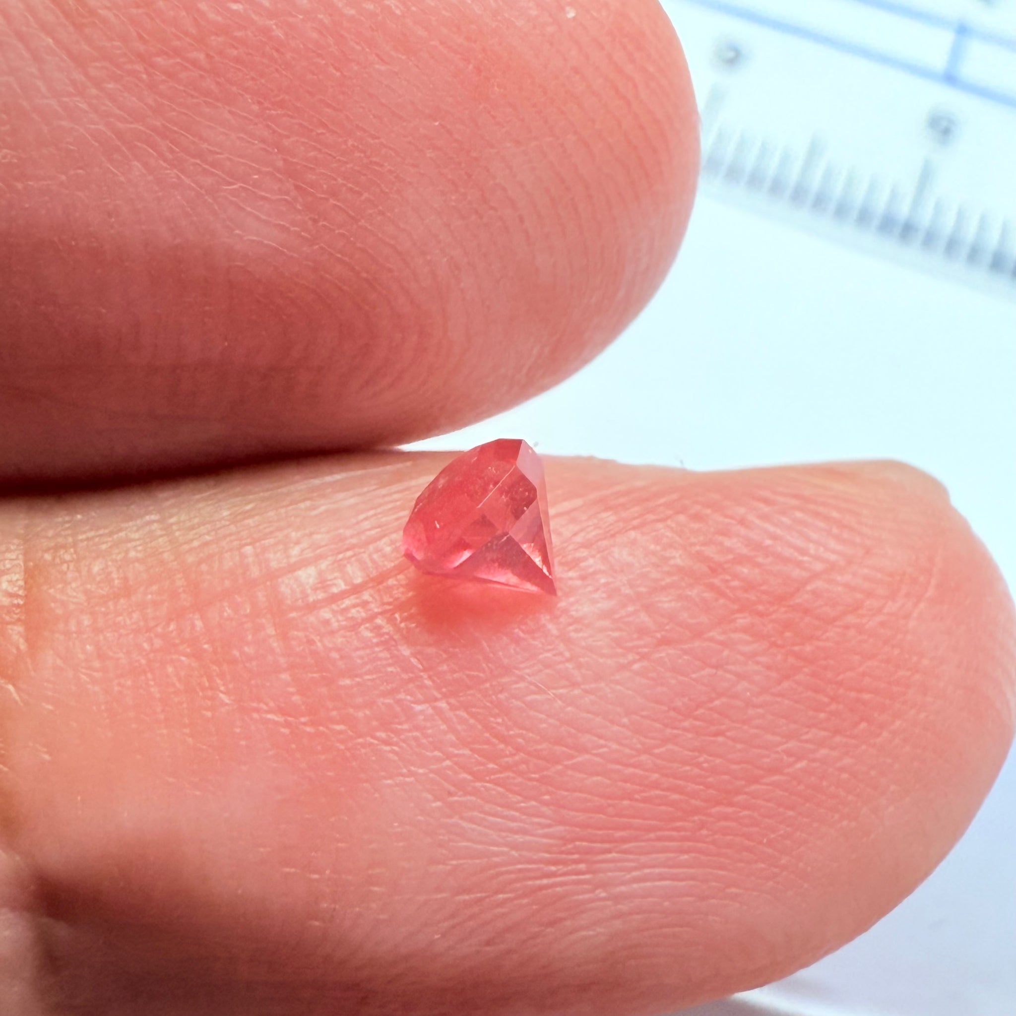 Mahenge Spinel, 0.41ct, Mahenge, Tanzania, Untreated Unheated, for a high setting