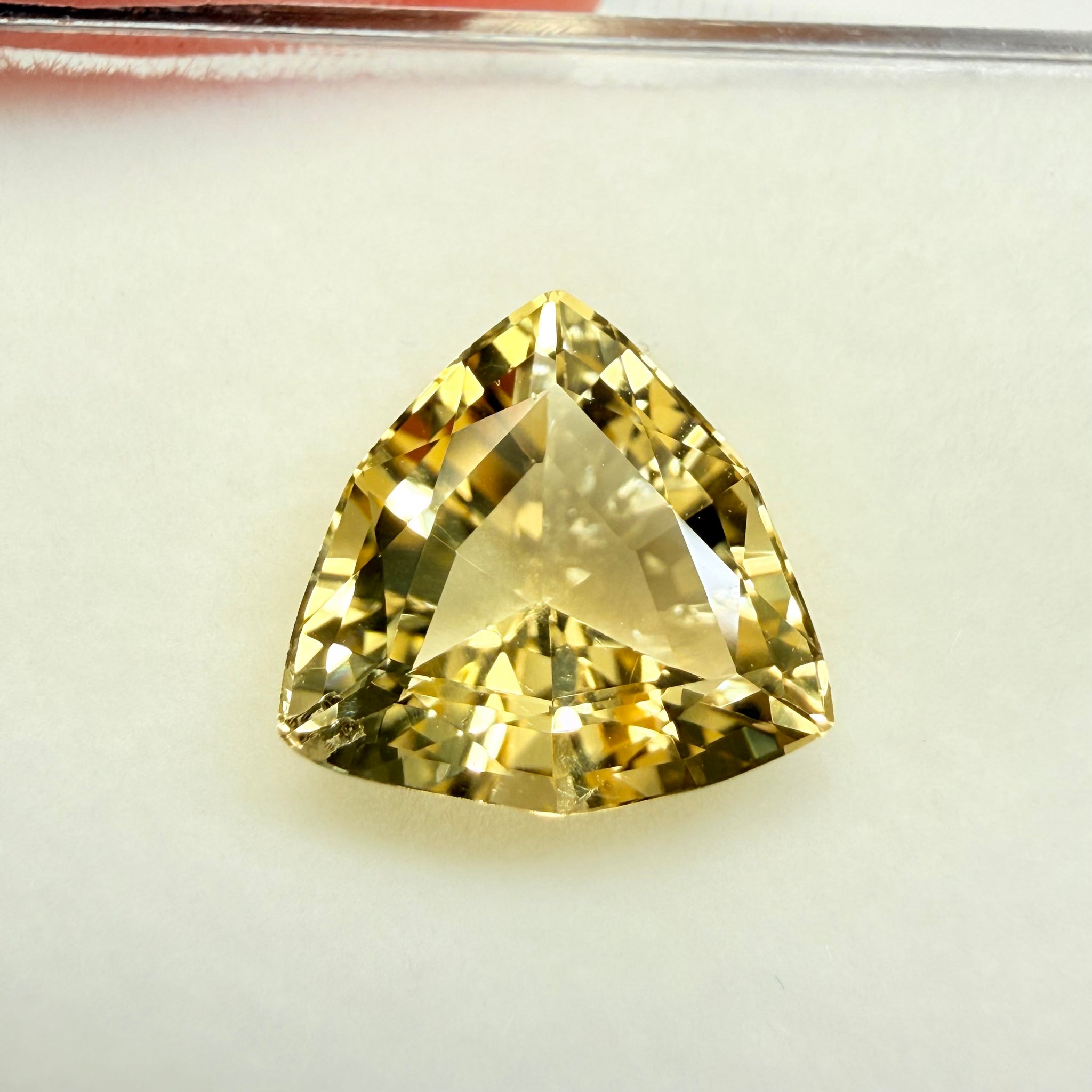 Scapolite, 3.85ct, Tanzania, Untreated, Unheated, slight dent on a pavilion facet