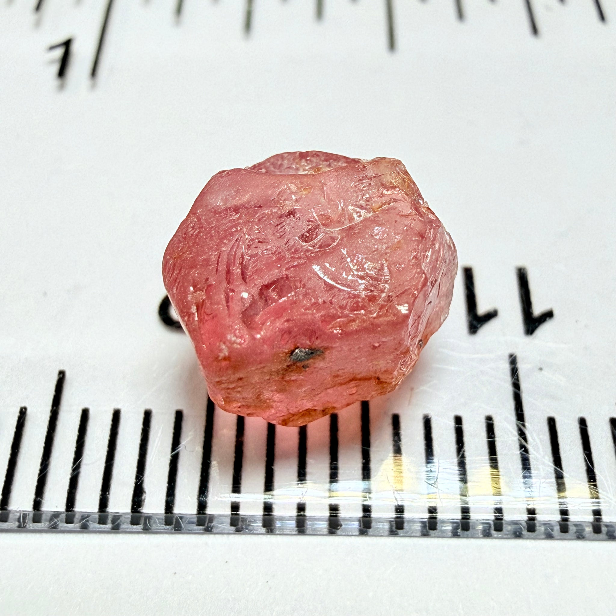 Mahenge Spinel, 3.86ct, Mahenge, Tanzania, Untreated Unheated, vs-vvs with slight silk