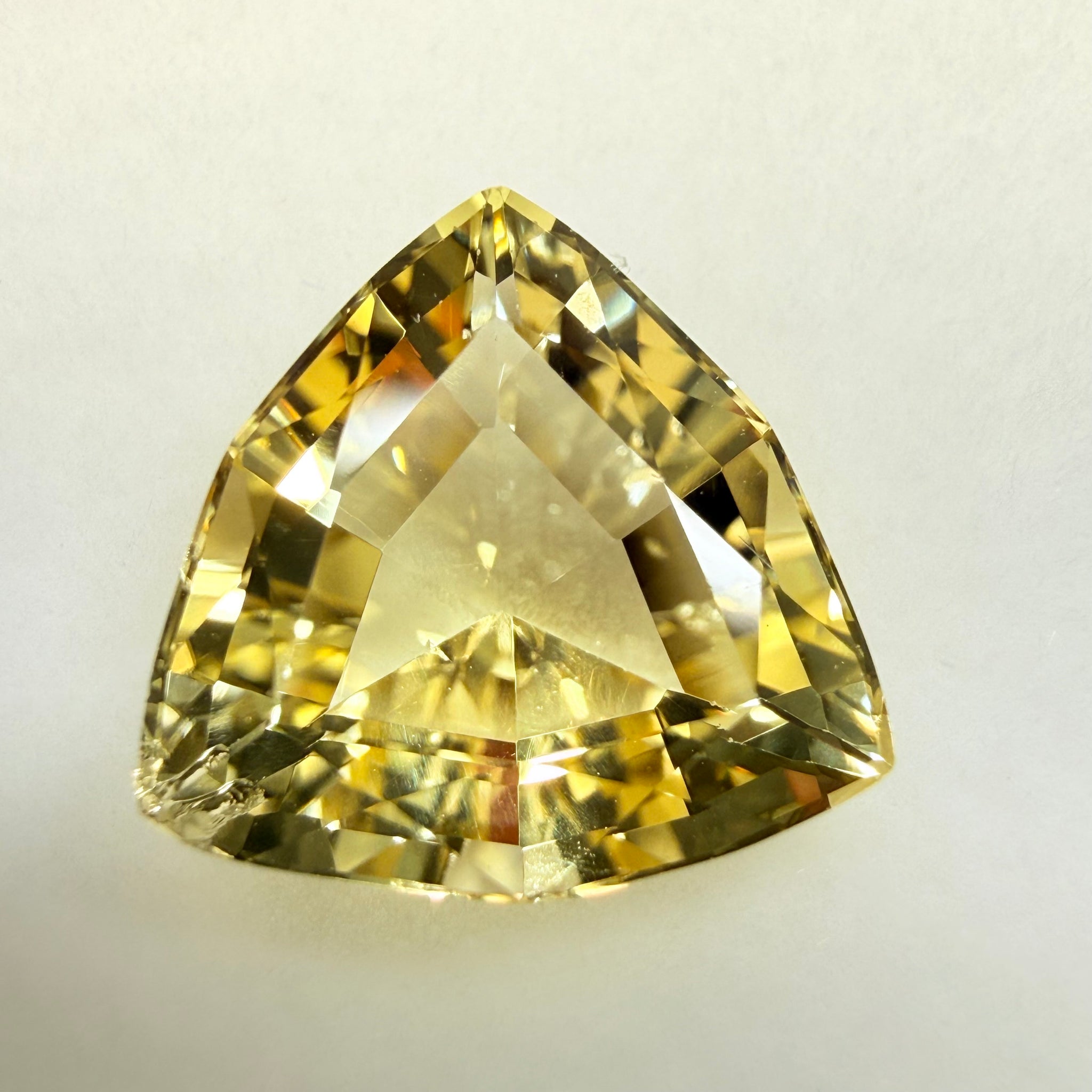 Scapolite, 3.85ct, Tanzania, Untreated, Unheated, slight dent on a pavilion facet