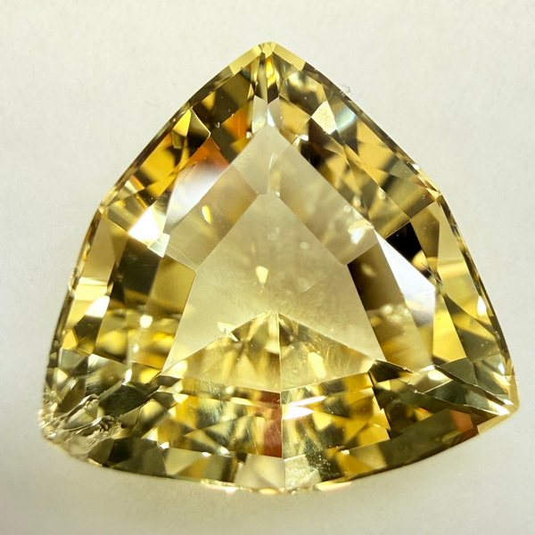 Scapolite, 3.85ct, Tanzania, Untreated, Unheated, slight dent on a pavilion facet