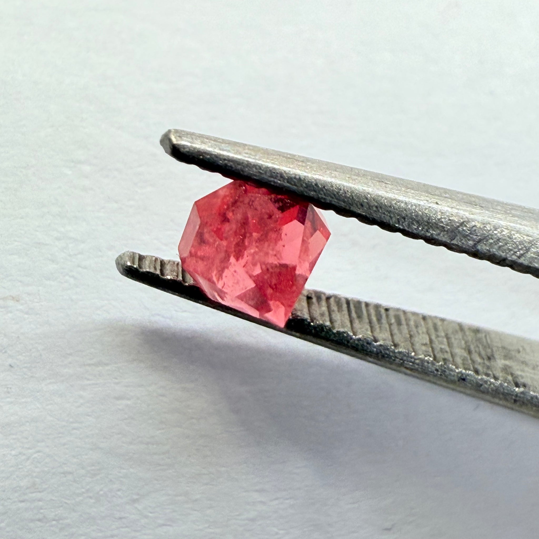 Mahenge Spinel, 0.41ct, Mahenge, Tanzania, Untreated Unheated, for a high setting