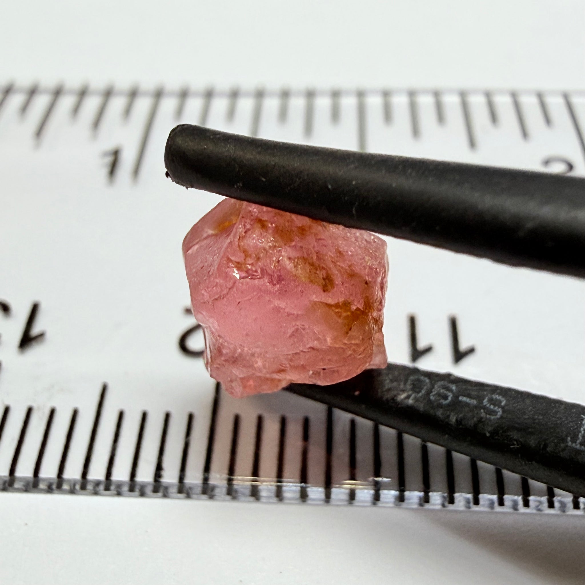 Mahenge Spinel, 3.86ct, Mahenge, Tanzania, Untreated Unheated, vs-vvs with slight silk