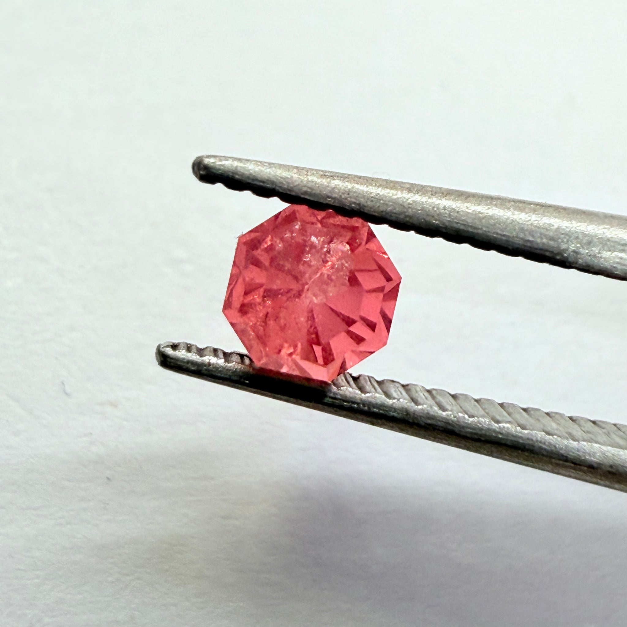 Mahenge Spinel, 0.41ct, Mahenge, Tanzania, Untreated Unheated, for a high setting