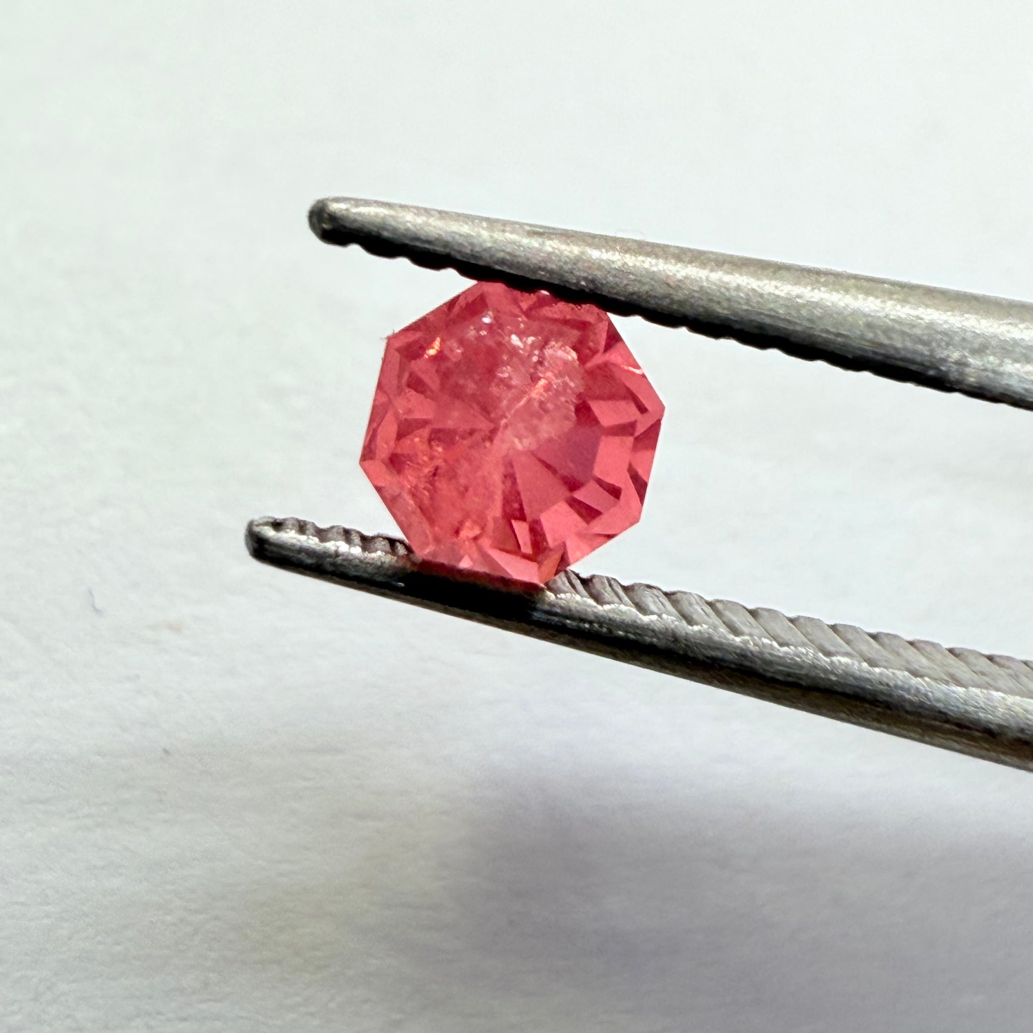 Mahenge Spinel, 0.41ct, Mahenge, Tanzania, Untreated Unheated, for a high setting