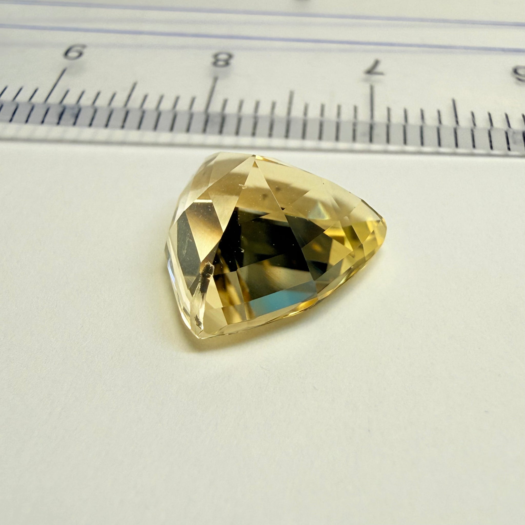 Scapolite, 3.85ct, Tanzania, Untreated, Unheated, slight dent on a pavilion facet