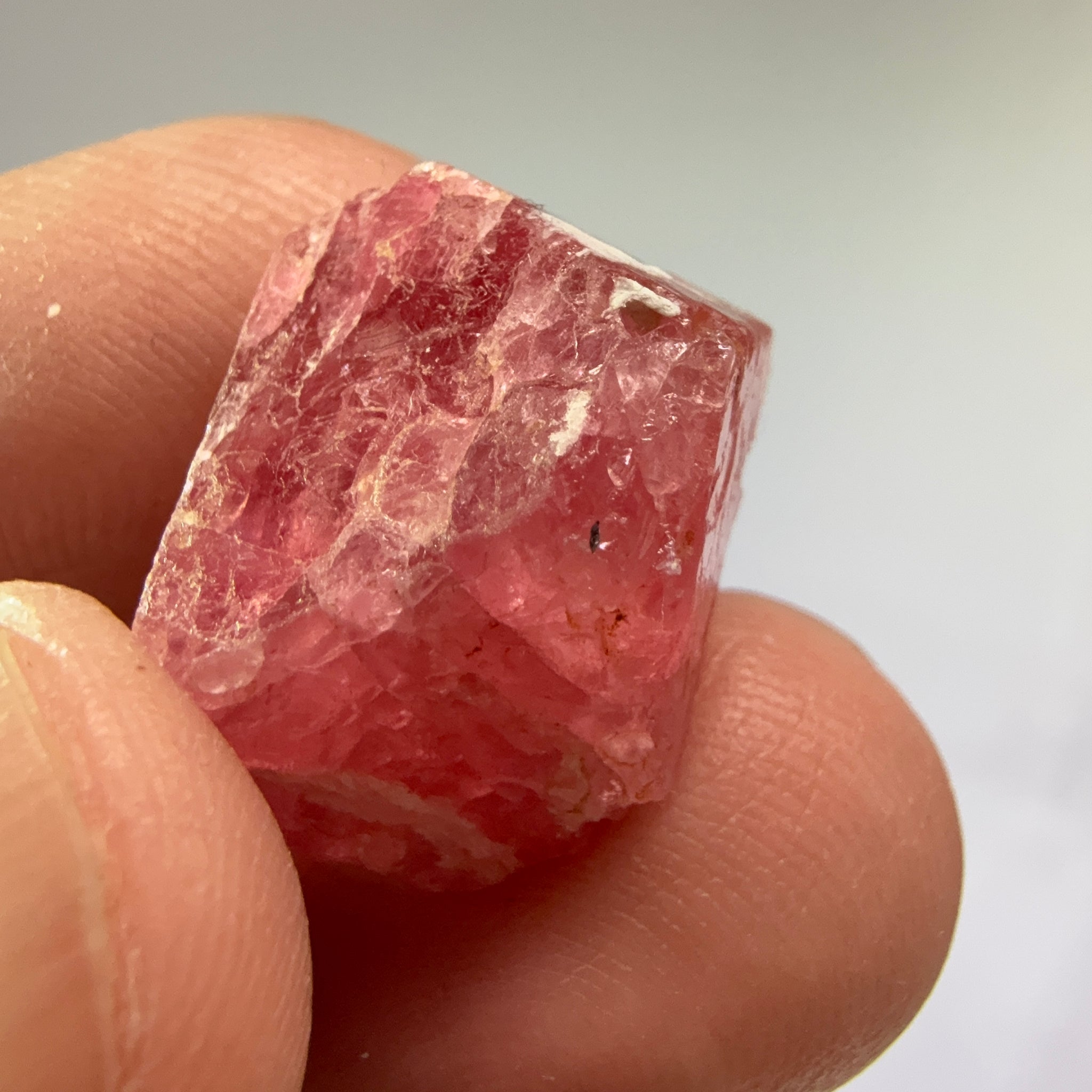 Mahenge Spinel Crystal, 25.30ct, Tanzania. Untreated Unheated